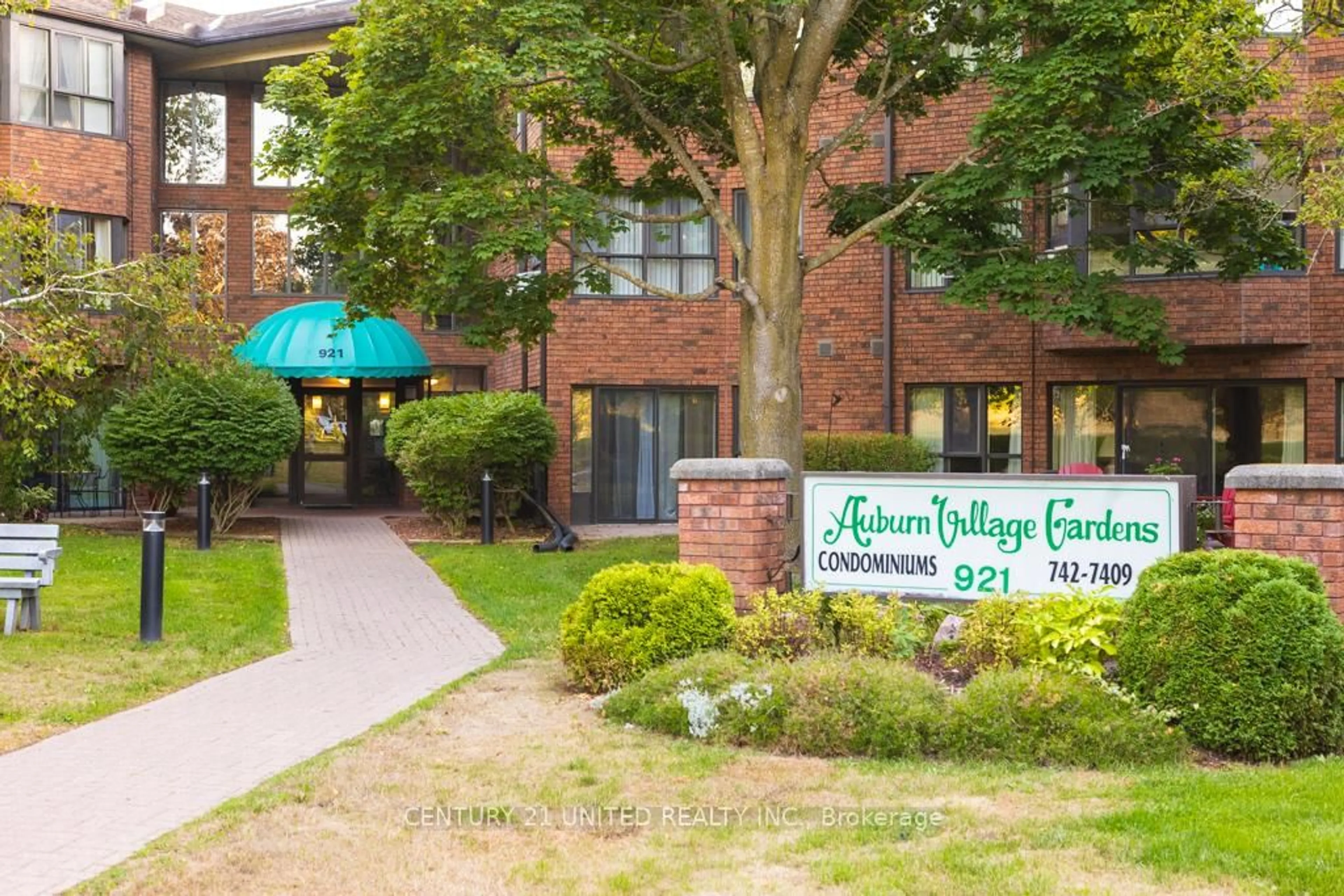 Unknown for 921 Armour Rd #305, Peterborough Ontario K9H 7K5