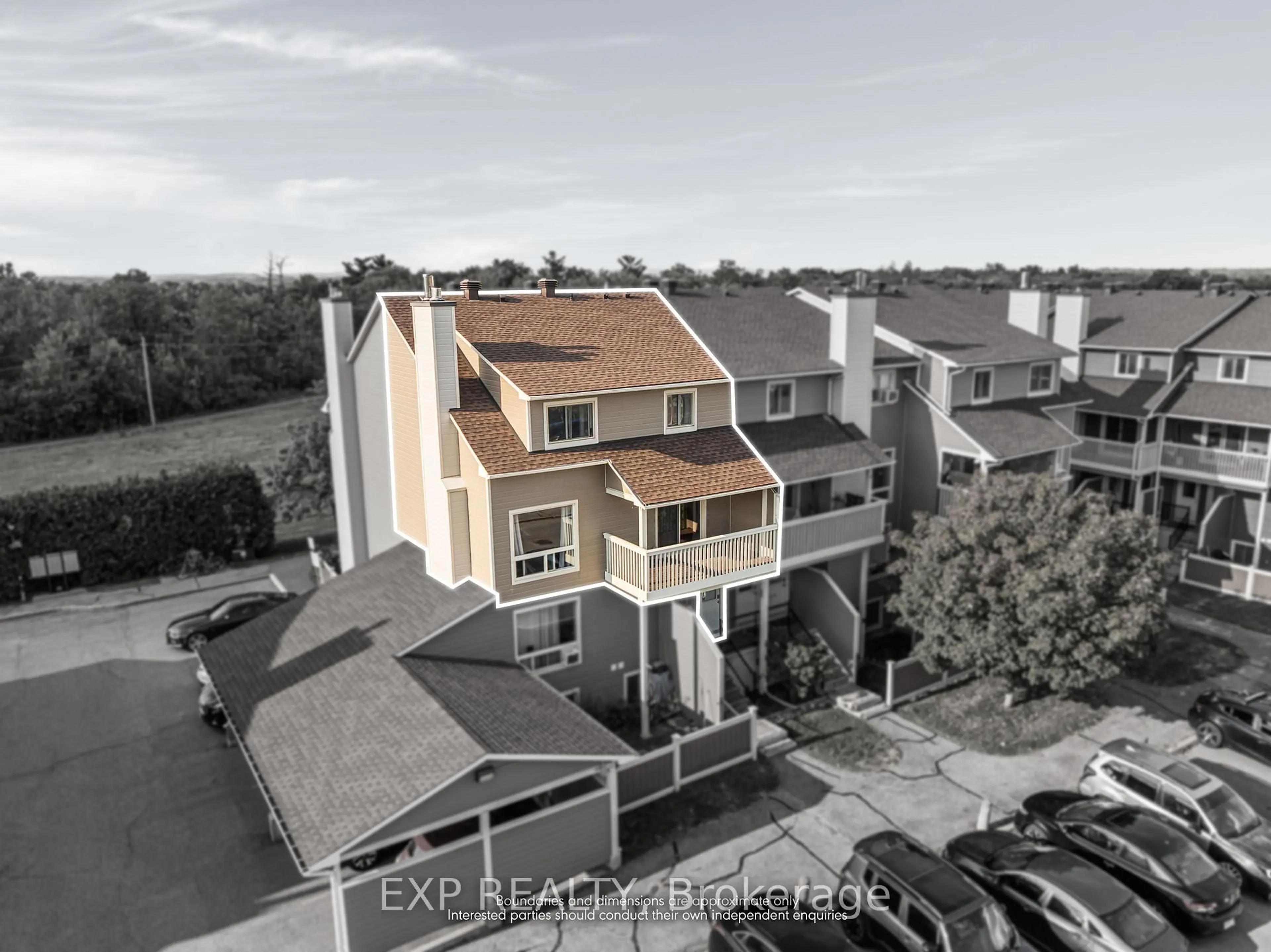 A pic from outside/outdoor area/front of a property/back of a property/a pic from drone, city buildings view from balcony for 754 St. Andre Dr #77B, Orleans Ontario K1C 4S4