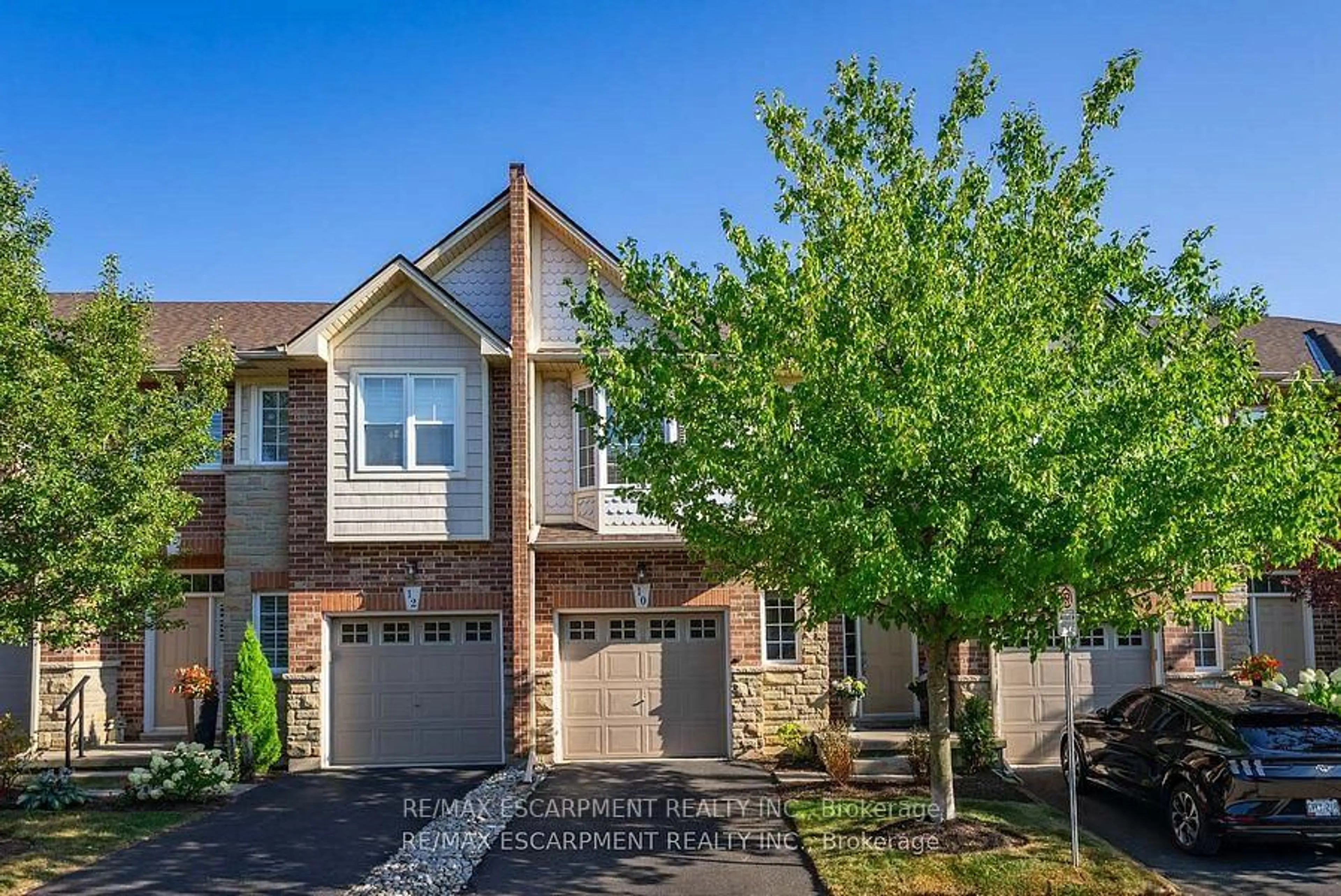 Unknown for 10 Liddycoat Lane #4, Hamilton Ontario L9G 0A7