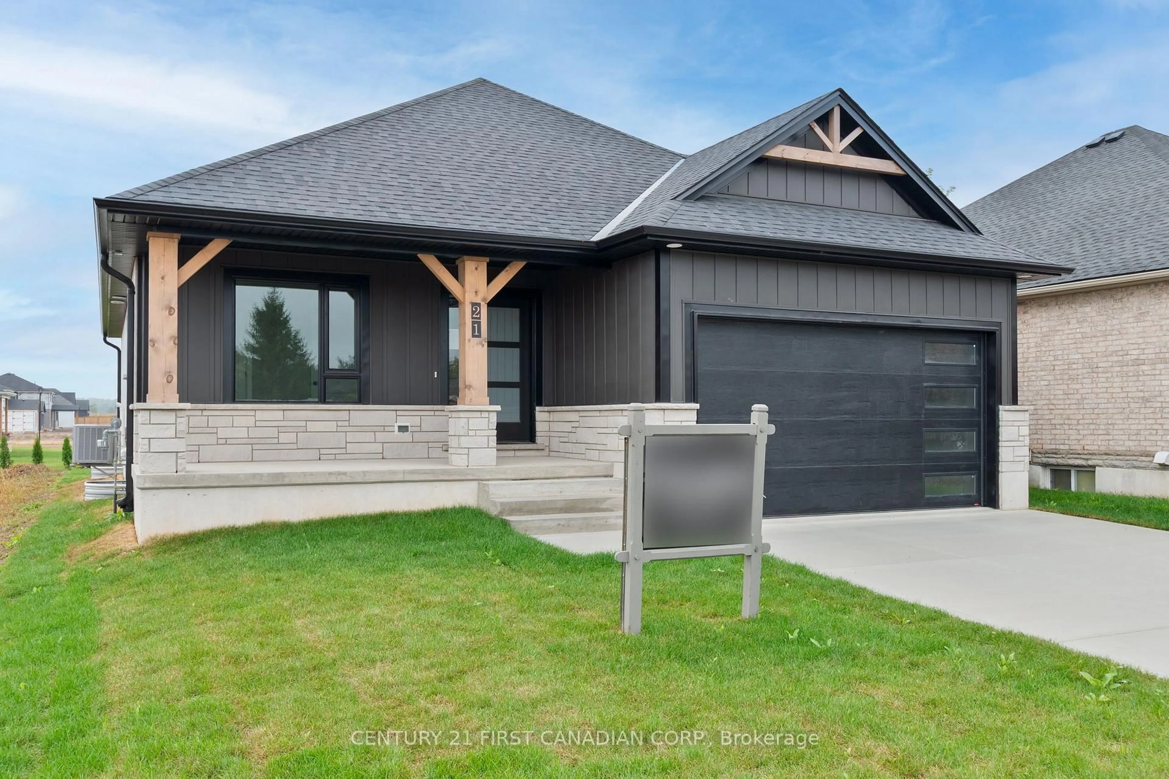 Home with brick exterior material, street for 21 HAMILTON St, North Middlesex Ontario N0M 1A0