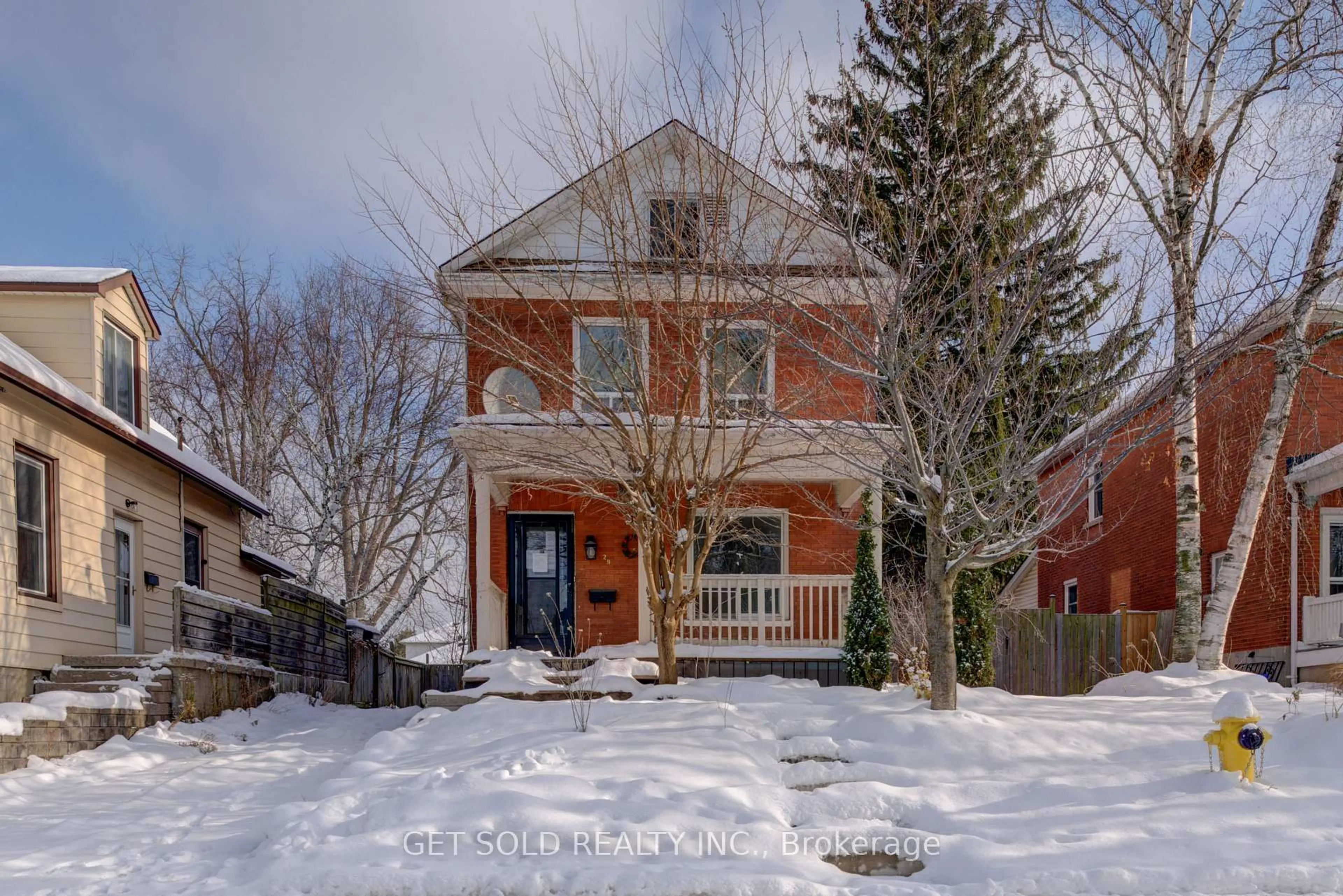 Home with brick exterior material, street for 29 Haddington St, Cambridge Ontario N1R 3P8