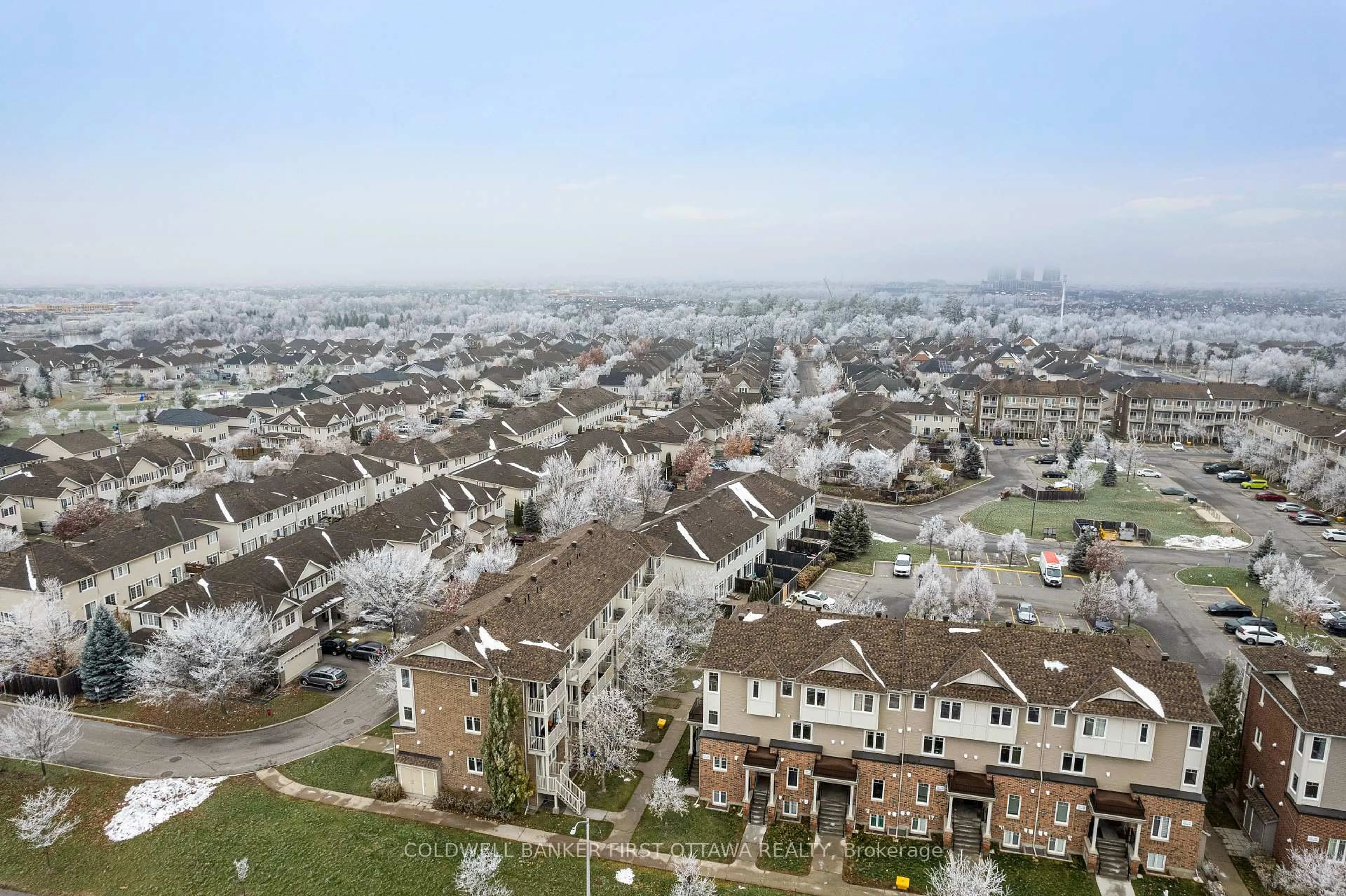 A pic from outside/outdoor area/front of a property/back of a property/a pic from drone, city buildings view from balcony for 150 Urbancrest Private, Barrhaven Ontario T1P 1L9