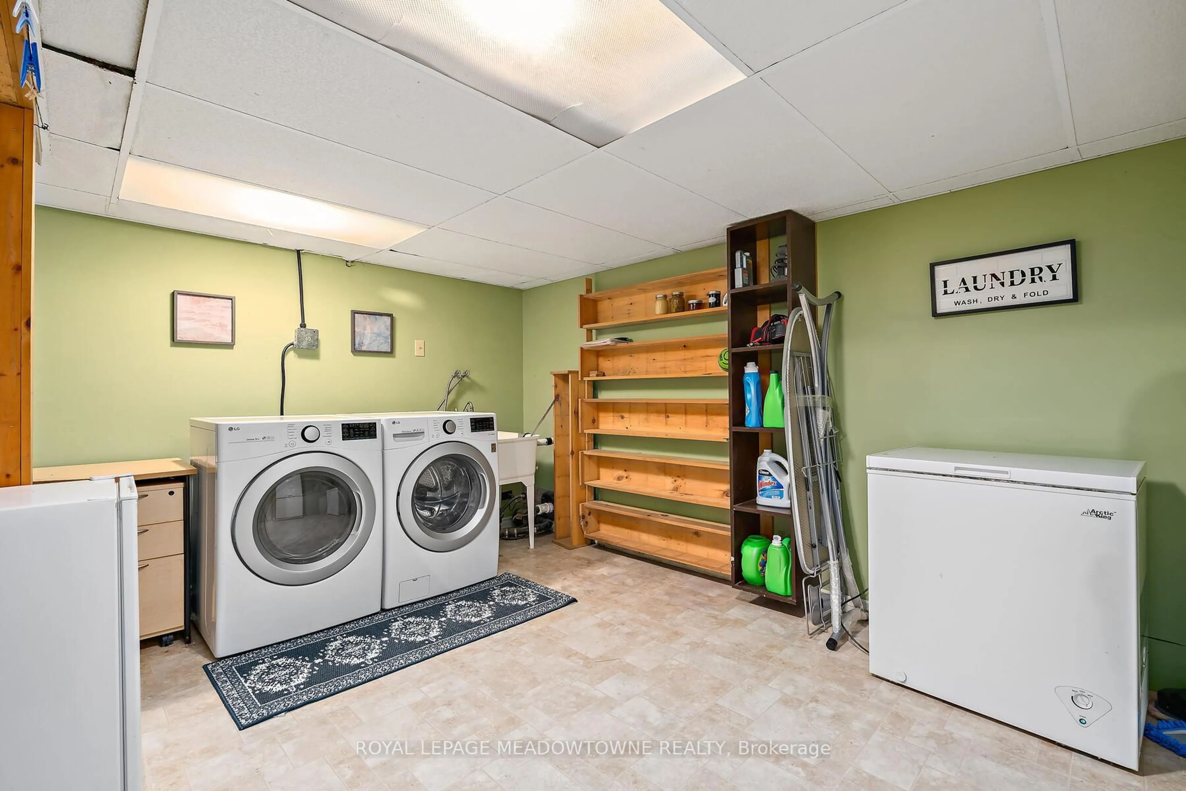 Laundry room for 9201 24 Sdrd, Erin Ontario N0B 1Z0