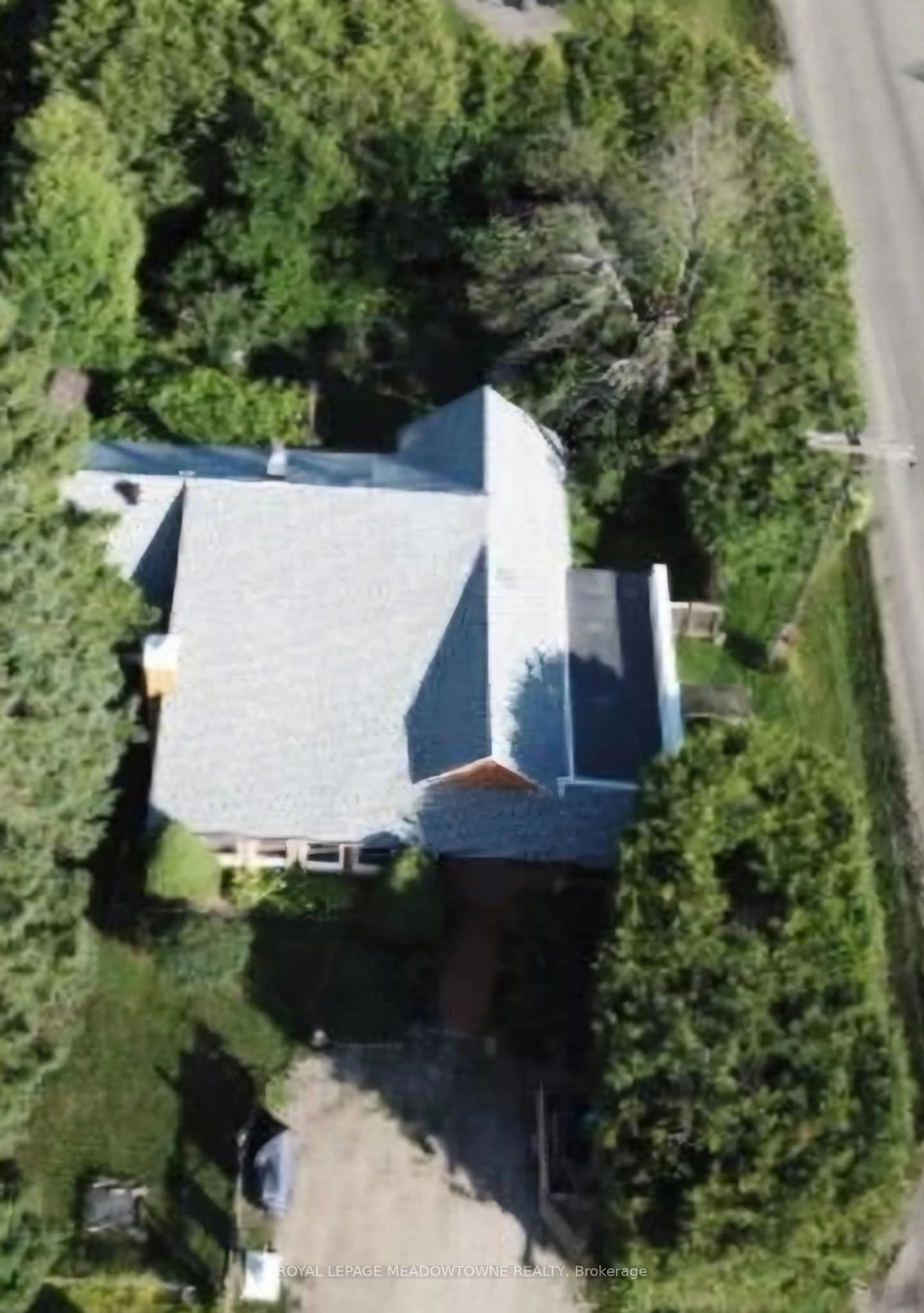 A pic from outside/outdoor area/front of a property/back of a property/a pic from drone, street for 9201 24 Sdrd, Erin Ontario N0B 1Z0