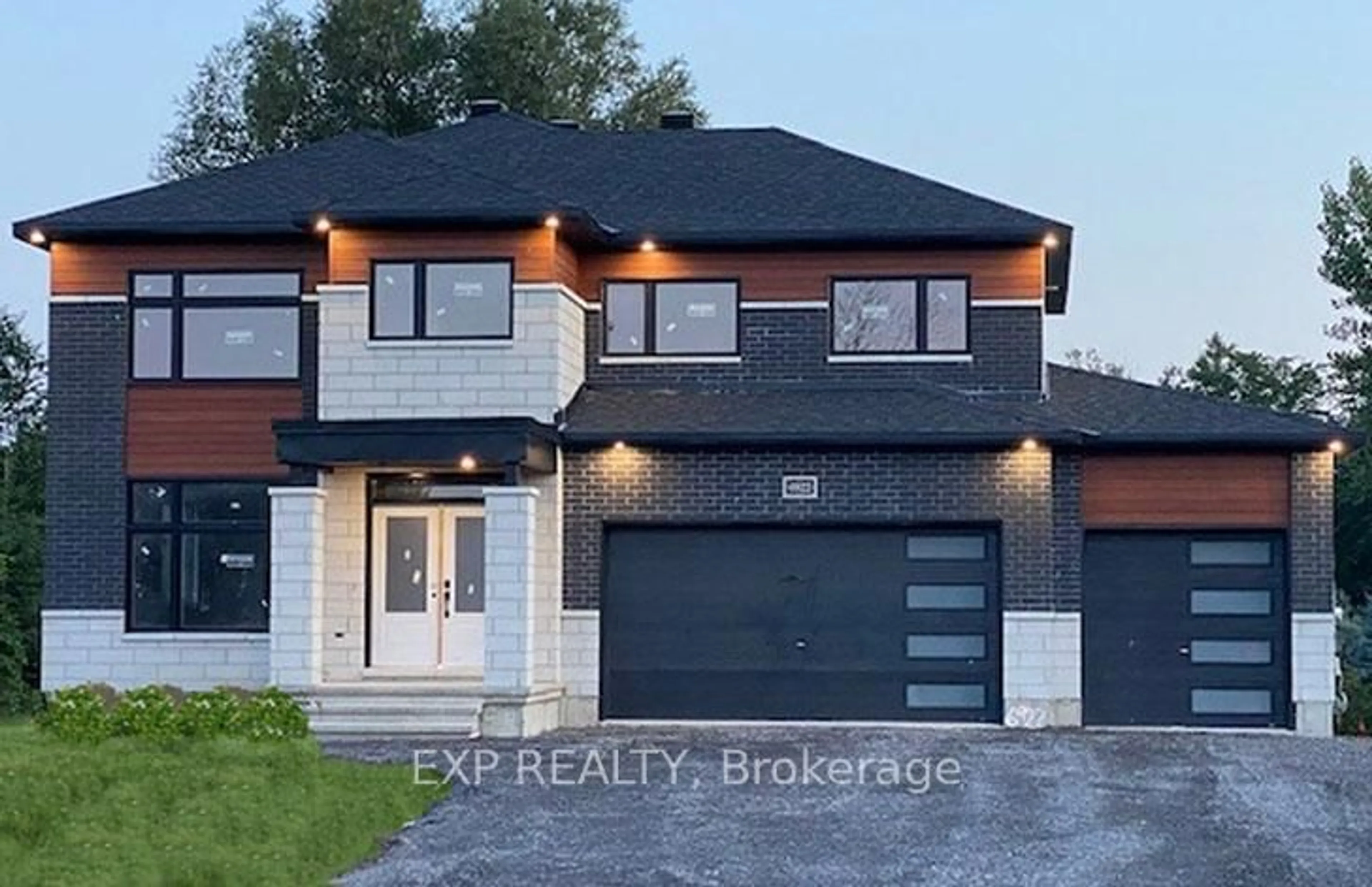 Home with brick exterior material, street for 402 FLEET CANUCK Private, Ottawa Ontario K2M 0M5