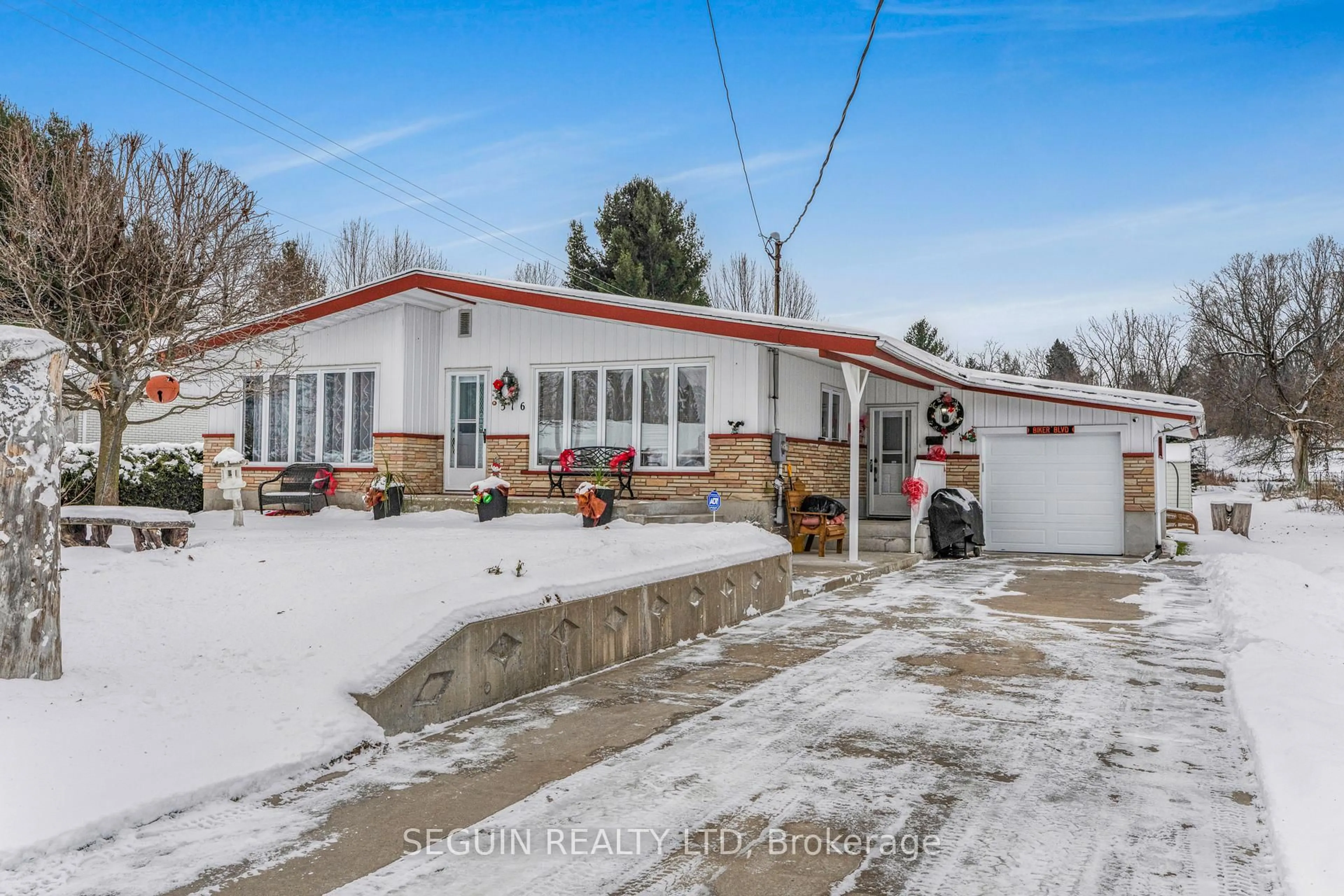 Unknown for 516 Front Rd, Champlain Ontario K6A 2T4