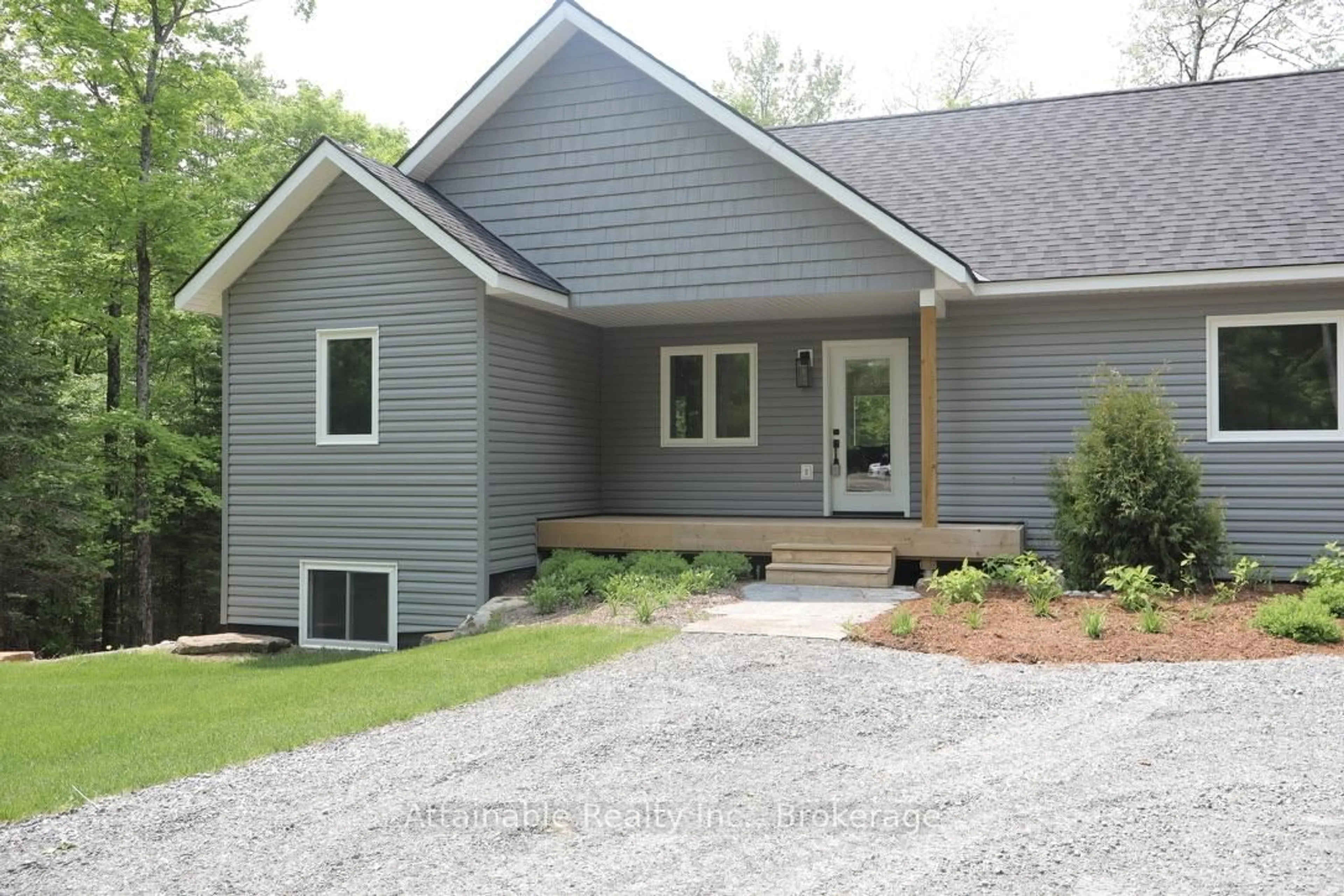 Home with vinyl exterior material, street for 24 COLLINS Crt, Huntsville Ontario P0B 1M0
