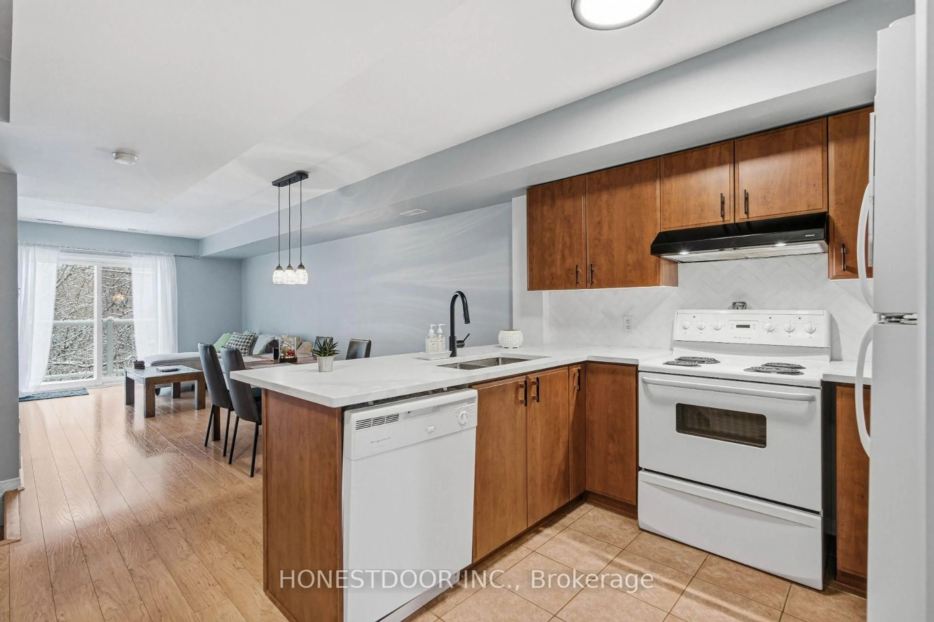 Open concept kitchen, unknown for 81 Strathaven Private, Ottawa Ontario K1J 1K7