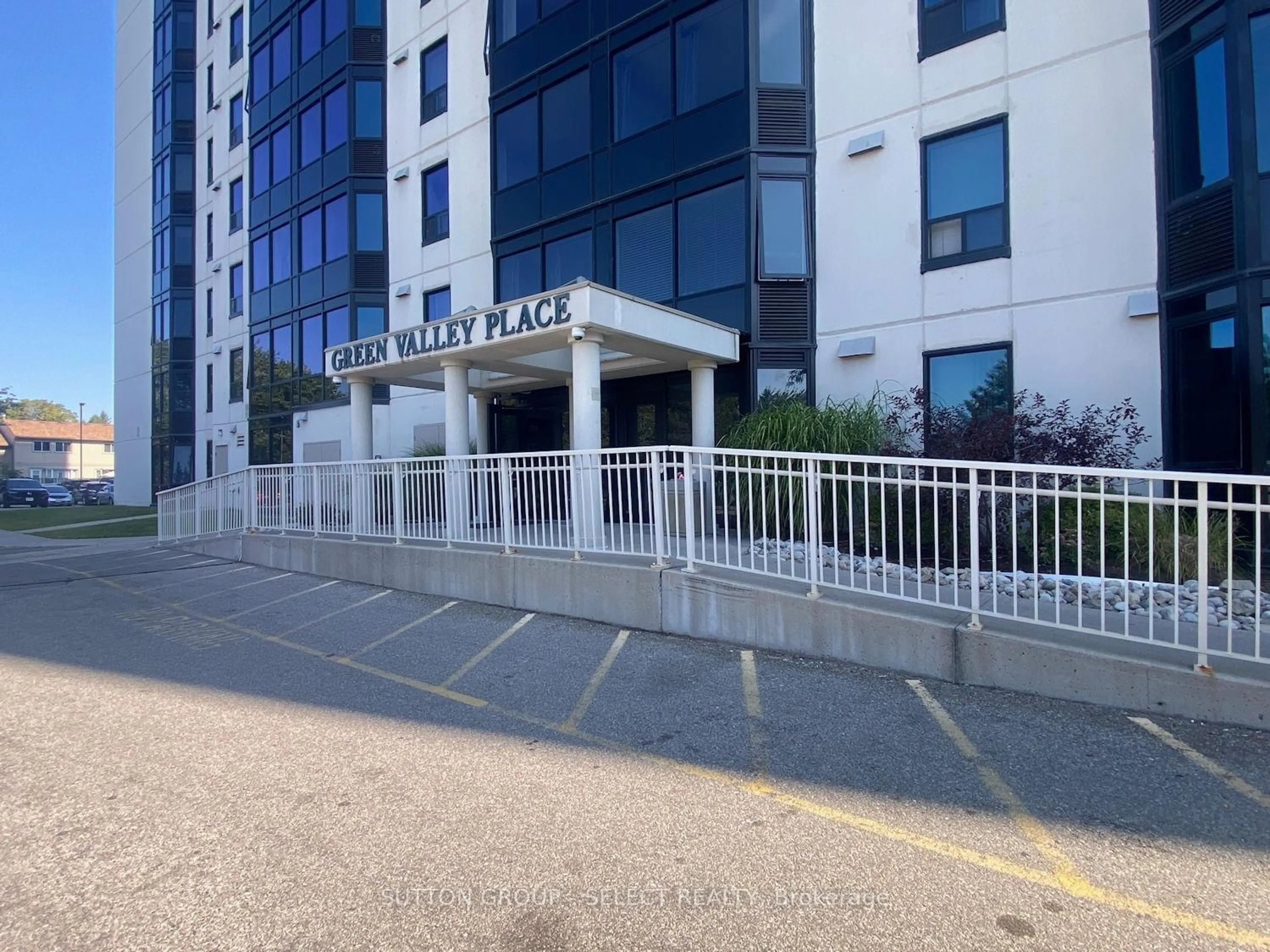 Unknown for 35 Green Valley Dr #409, Kitchener Ontario N2P 2A5