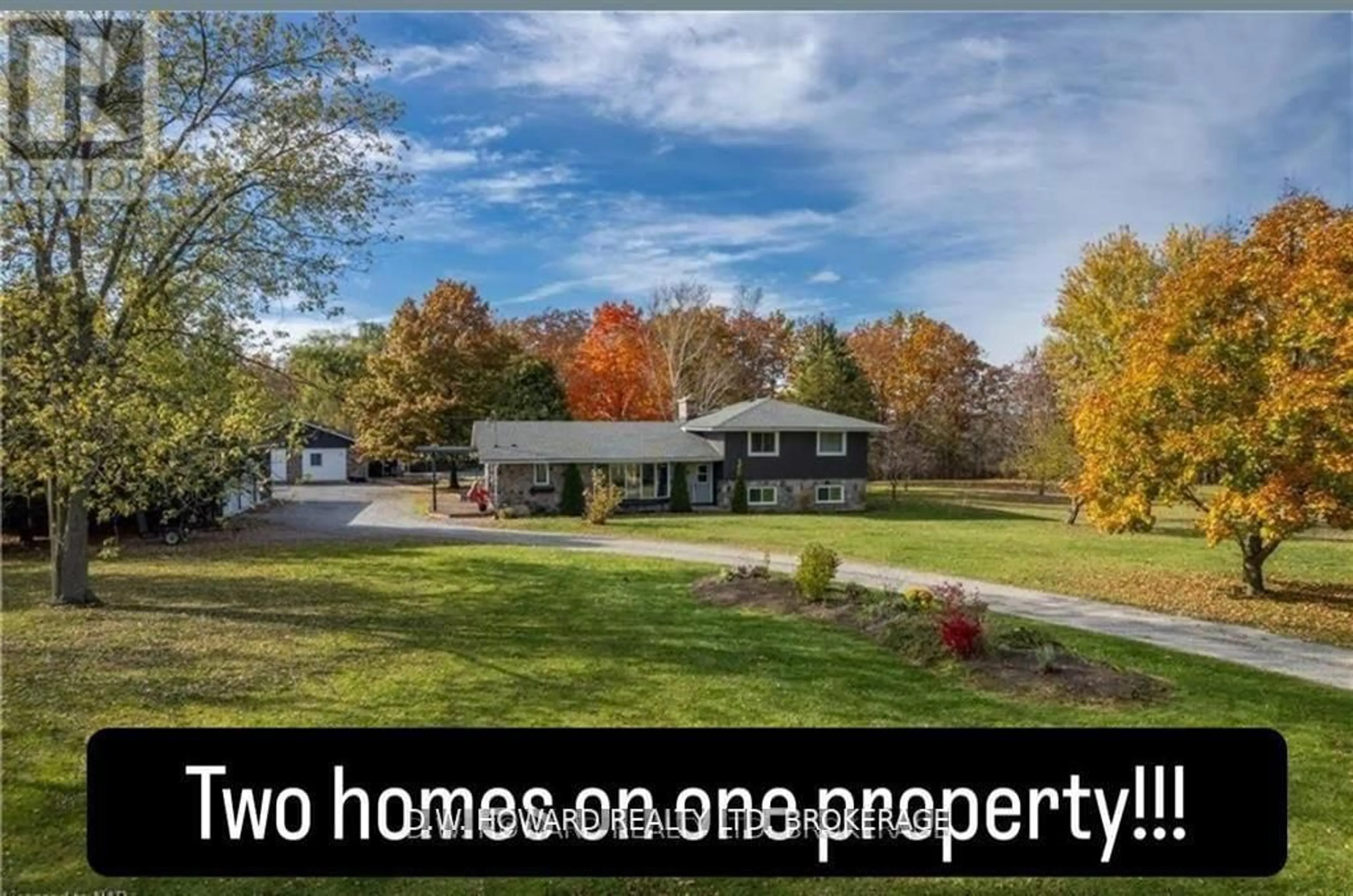 A pic from outside/outdoor area/front of a property/back of a property/a pic from drone, street for 417 Highway 140 Highway, Welland Ontario L3B 5N7