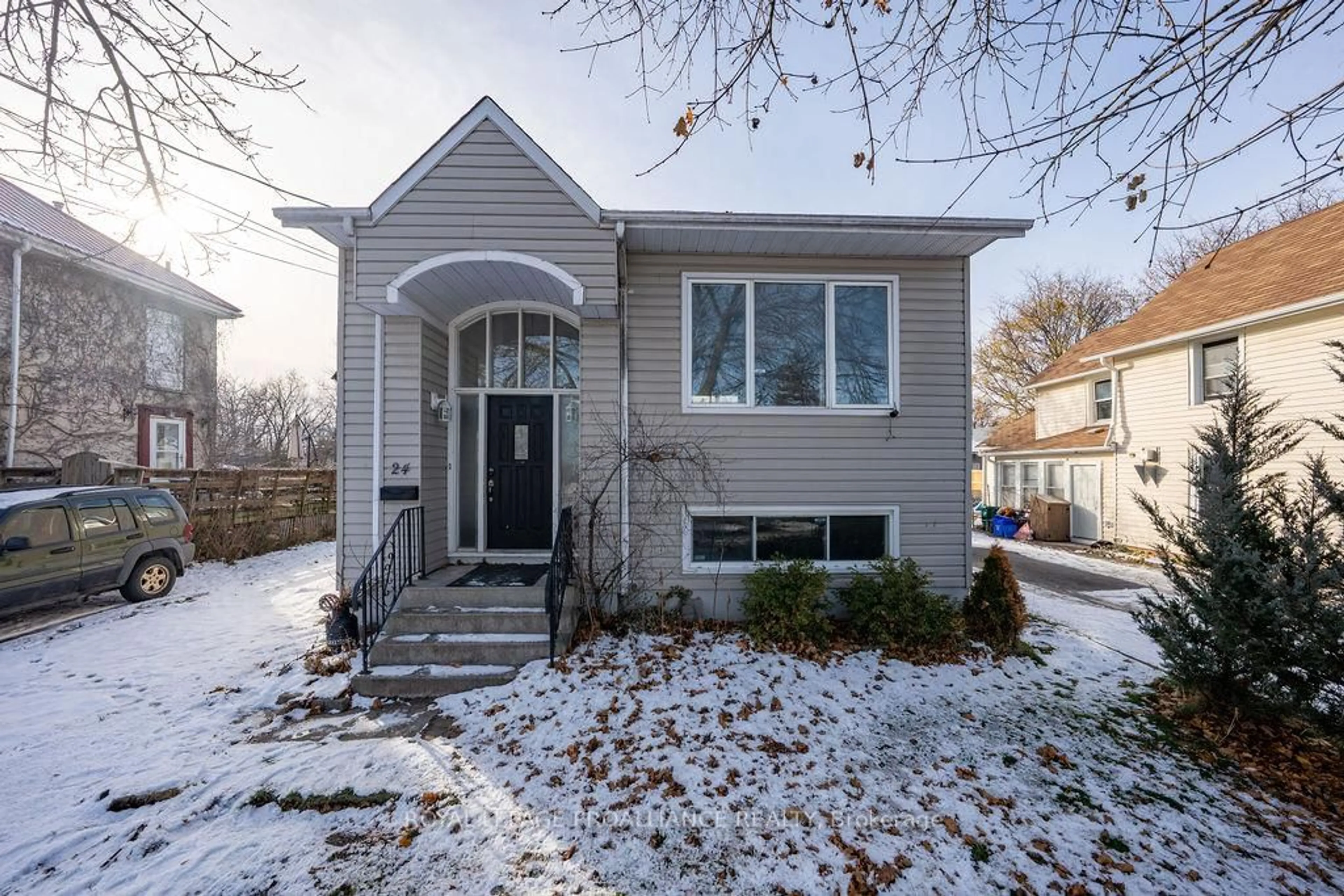 Home with vinyl exterior material, street for 24 St Charles St, Belleville Ontario K8P 2V6