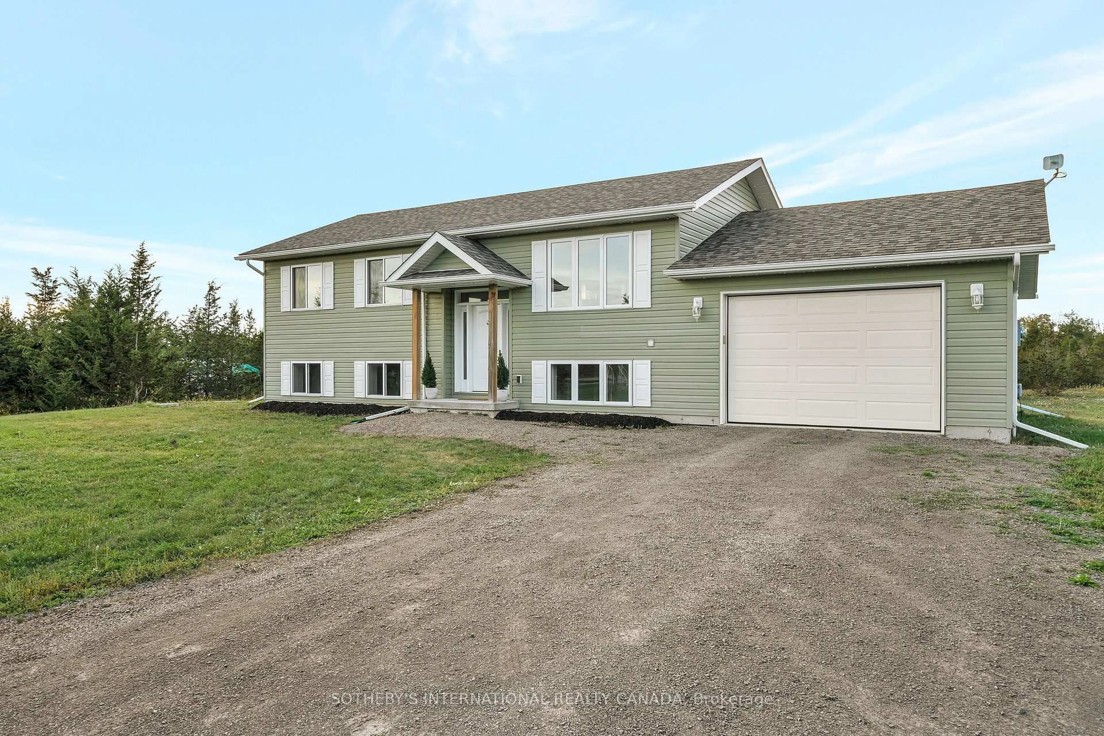 Home with vinyl exterior material, street for 158 Old Milford Rd, Prince Edward County Ontario K0K 2T0