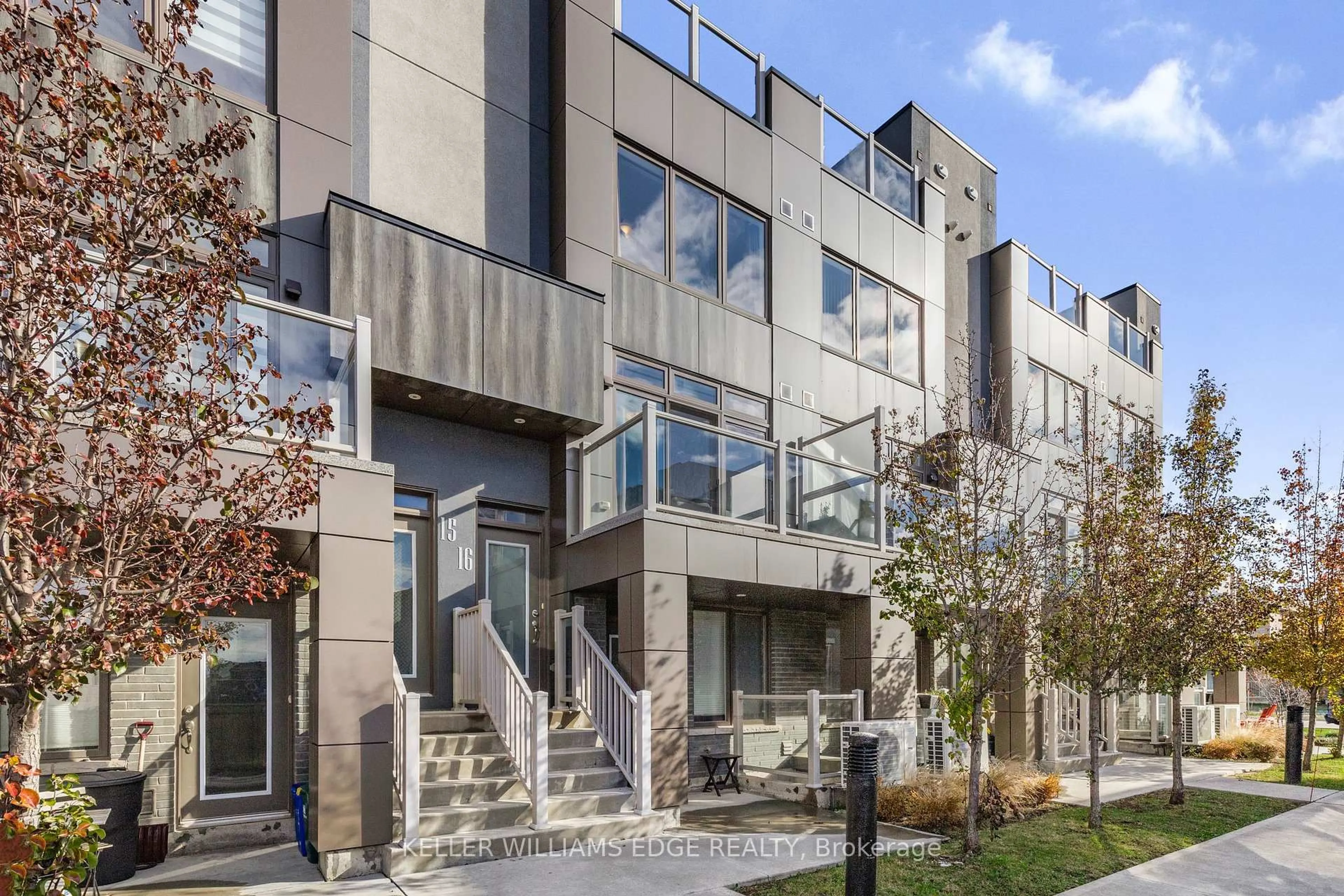 Unknown for 261 Skinner Rd #16, Hamilton Ontario L8B 1W6