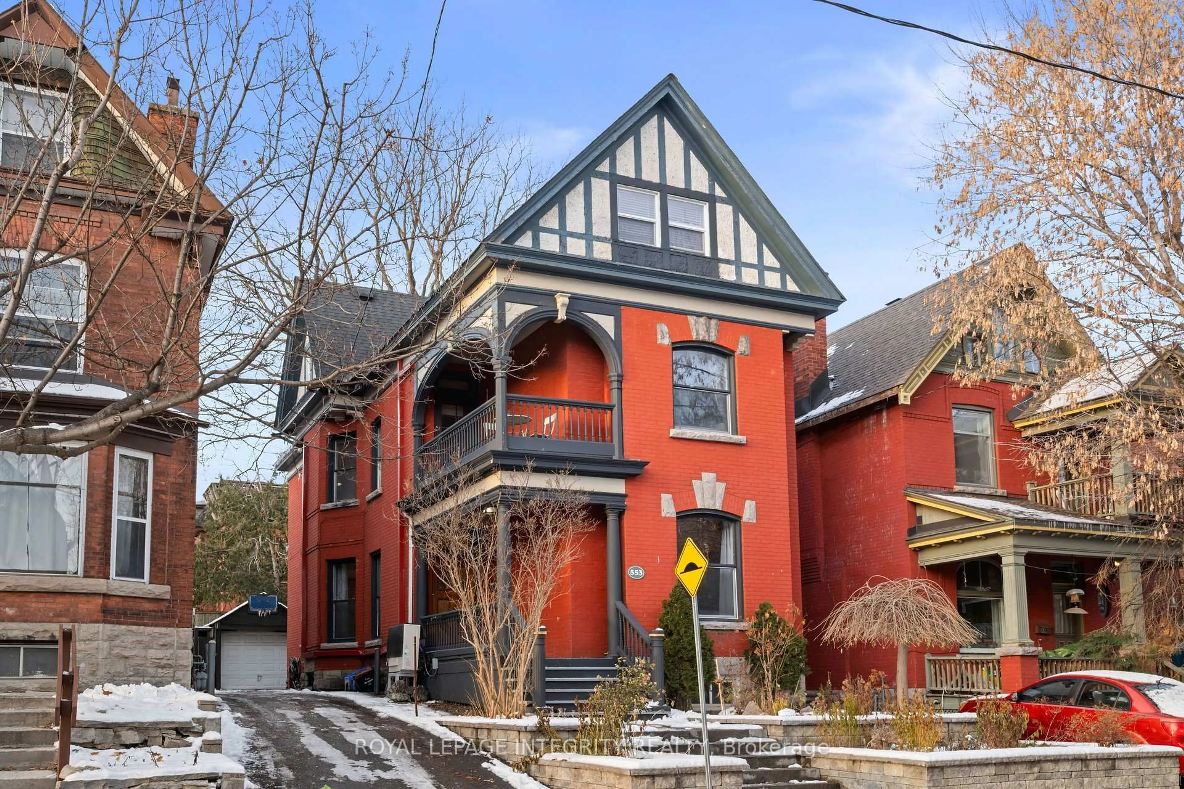 Home with brick exterior material, street for 553 Gilmour St, Ottawa Ontario K1R 5L5