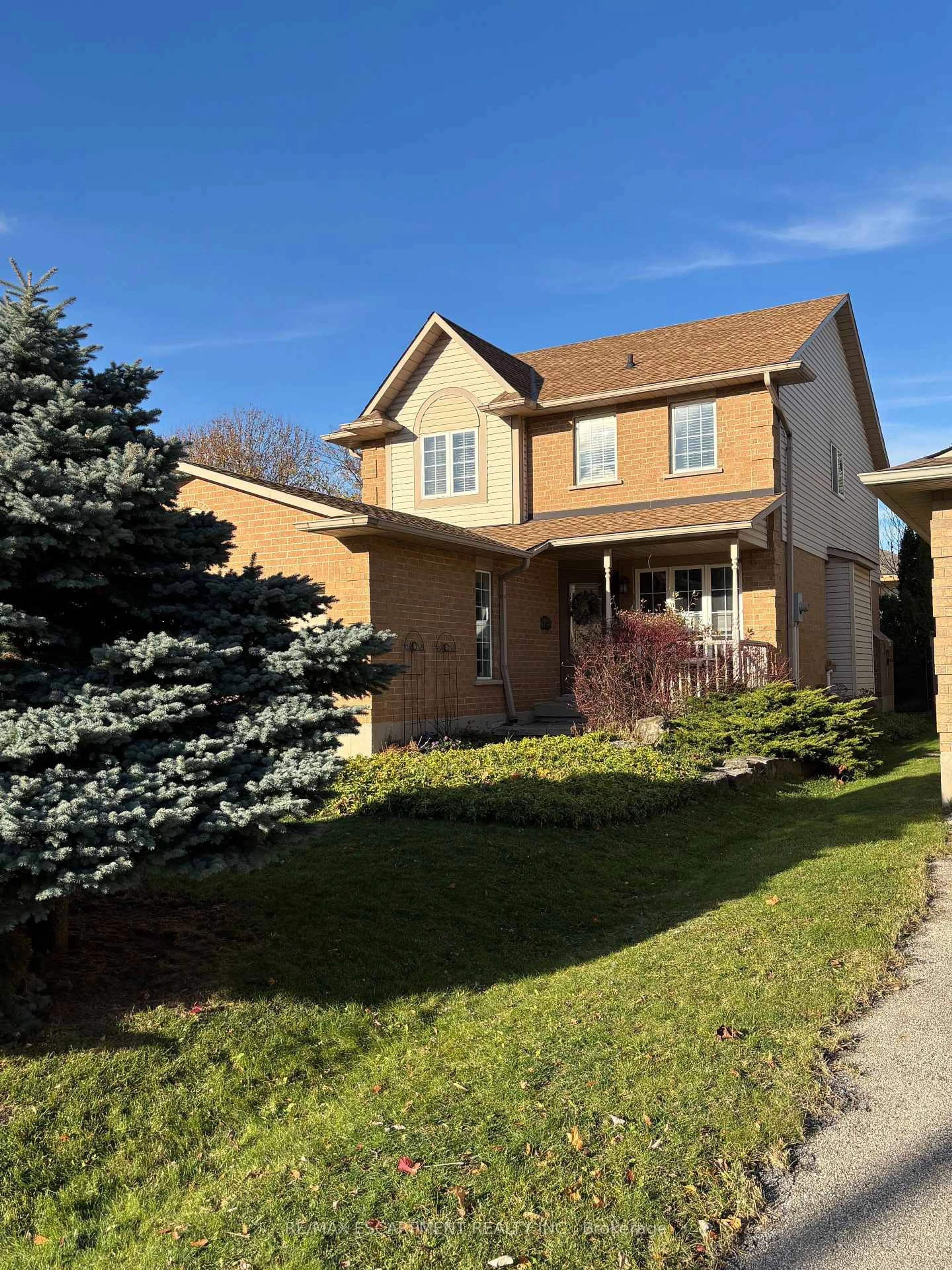 Home with brick exterior material, street for 111 Duncairn Cres, Hamilton Ontario L9C 6E9