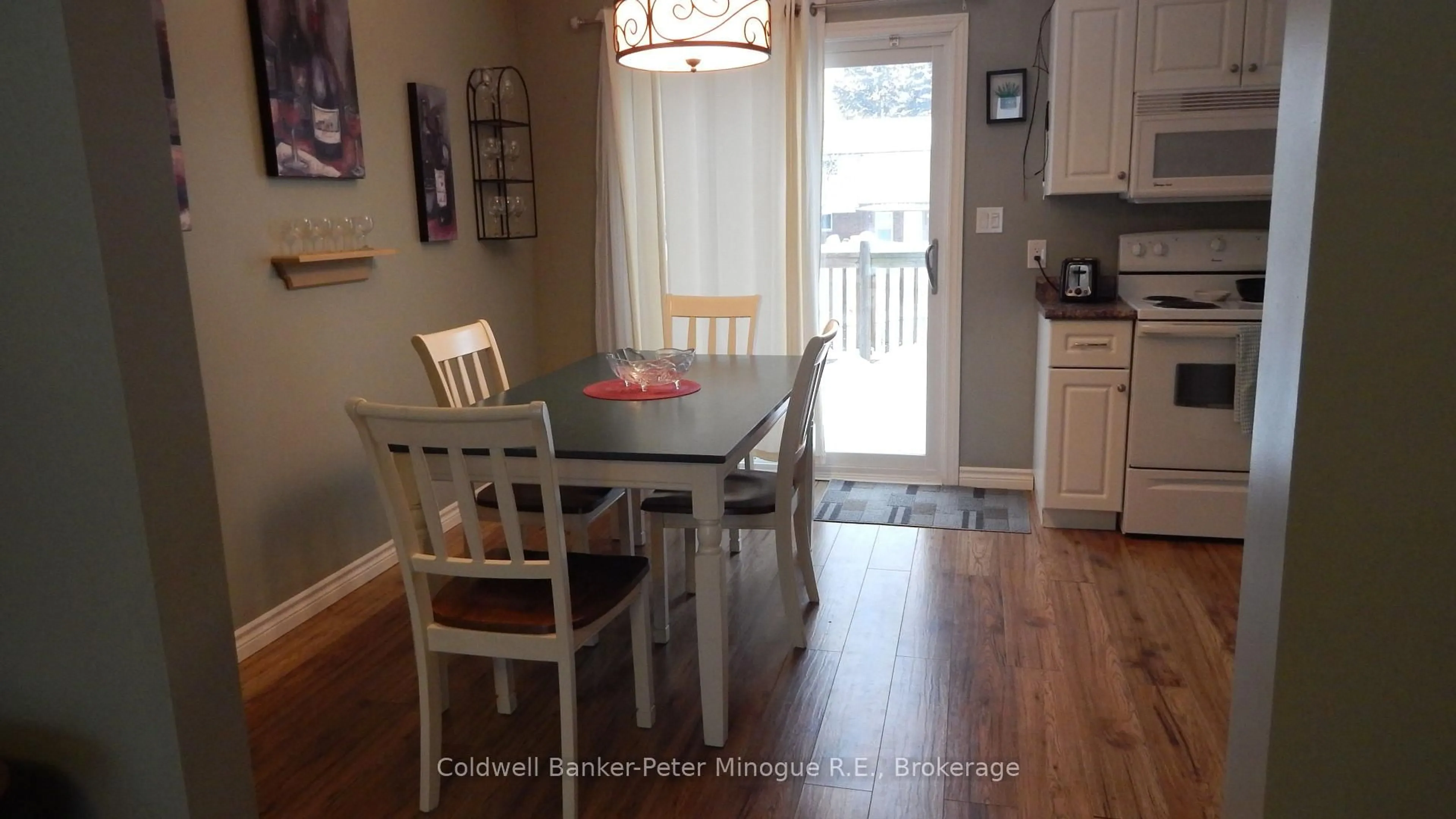Dining room, wood/laminate floor for 147 Sherryl Cres, North Bay Ontario P1B 8R8