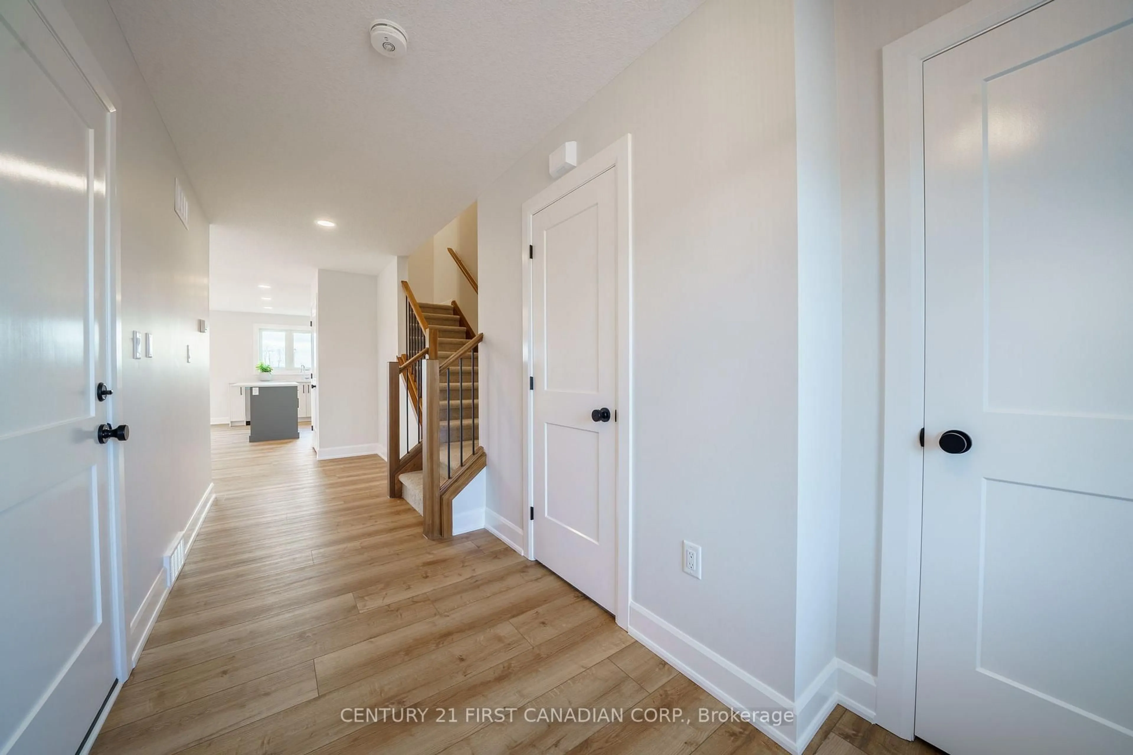 Indoor entryway for 34 Postma Cres, North Middlesex Ontario N0M 1A0