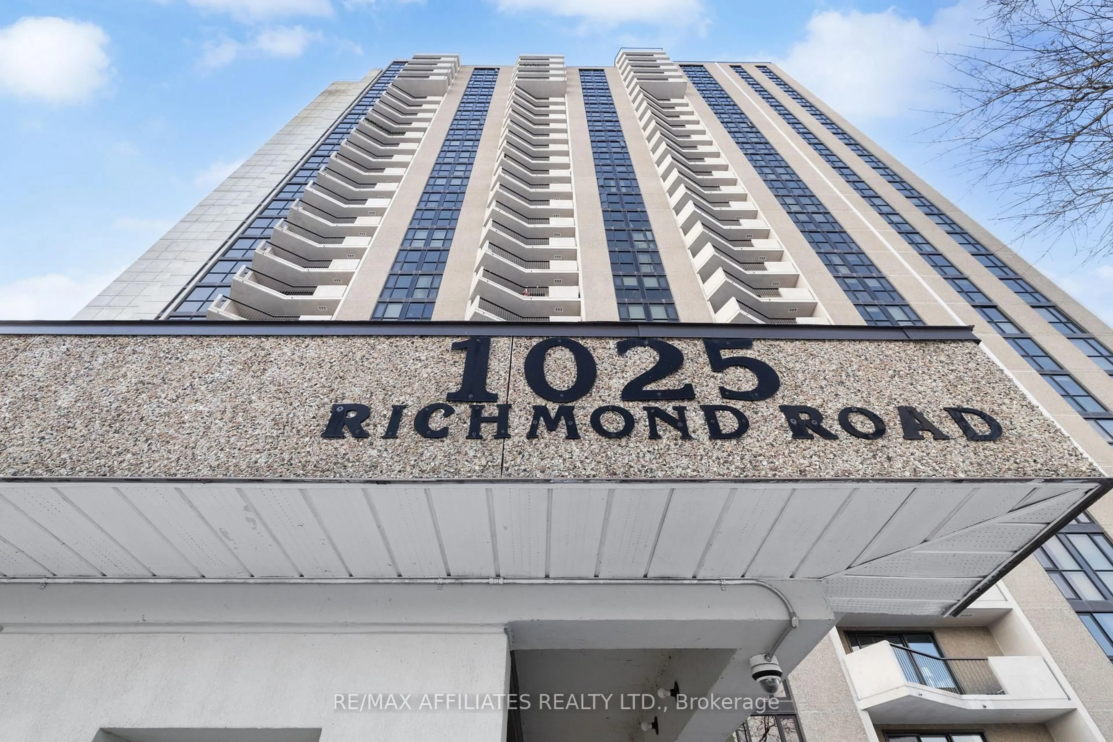Unknown for 1025 RICHMOND Rd #2305, Ottawa Ontario K2B 8G8