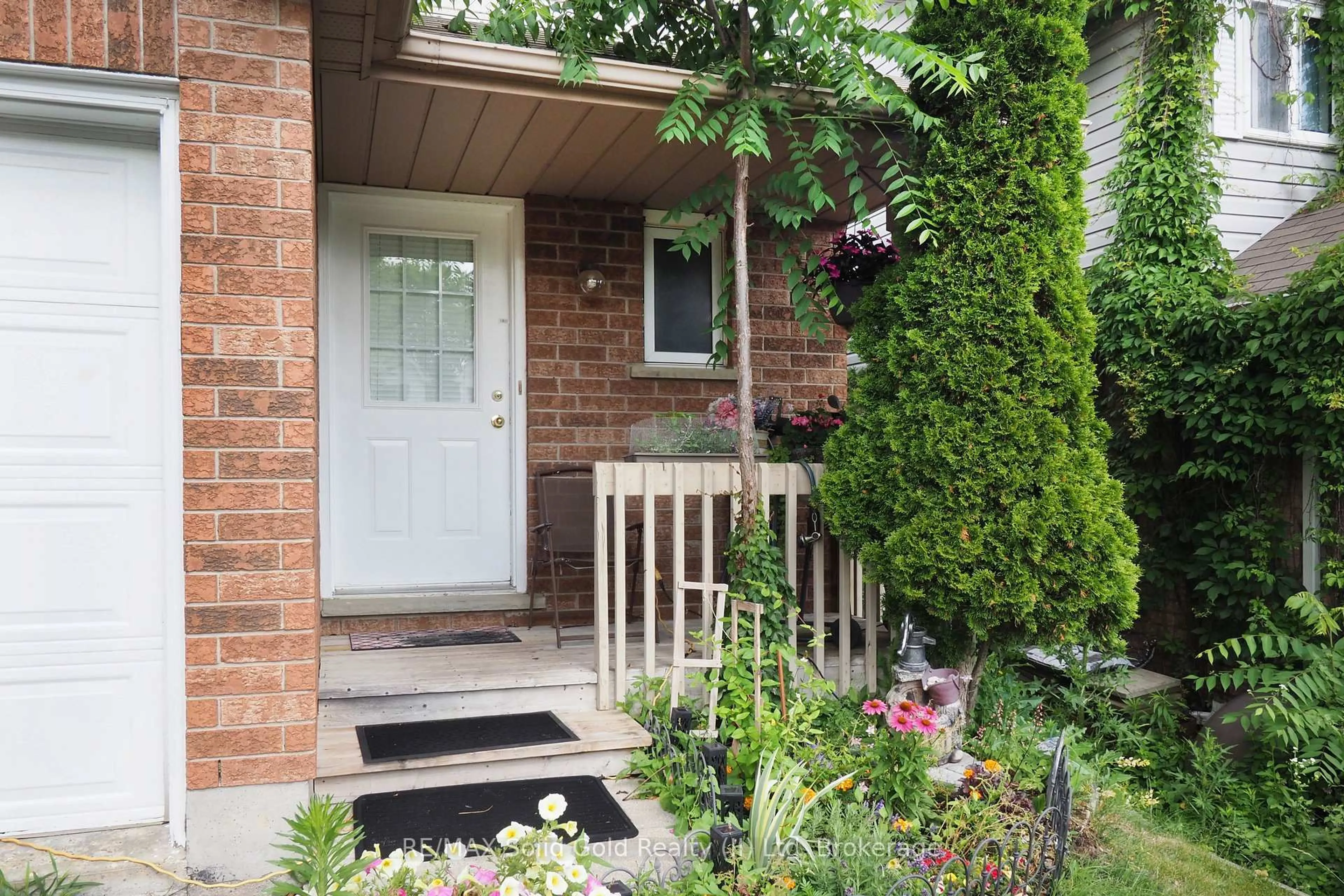 Unknown for 429 Exmoor St, Waterloo Ontario N2K 3X5