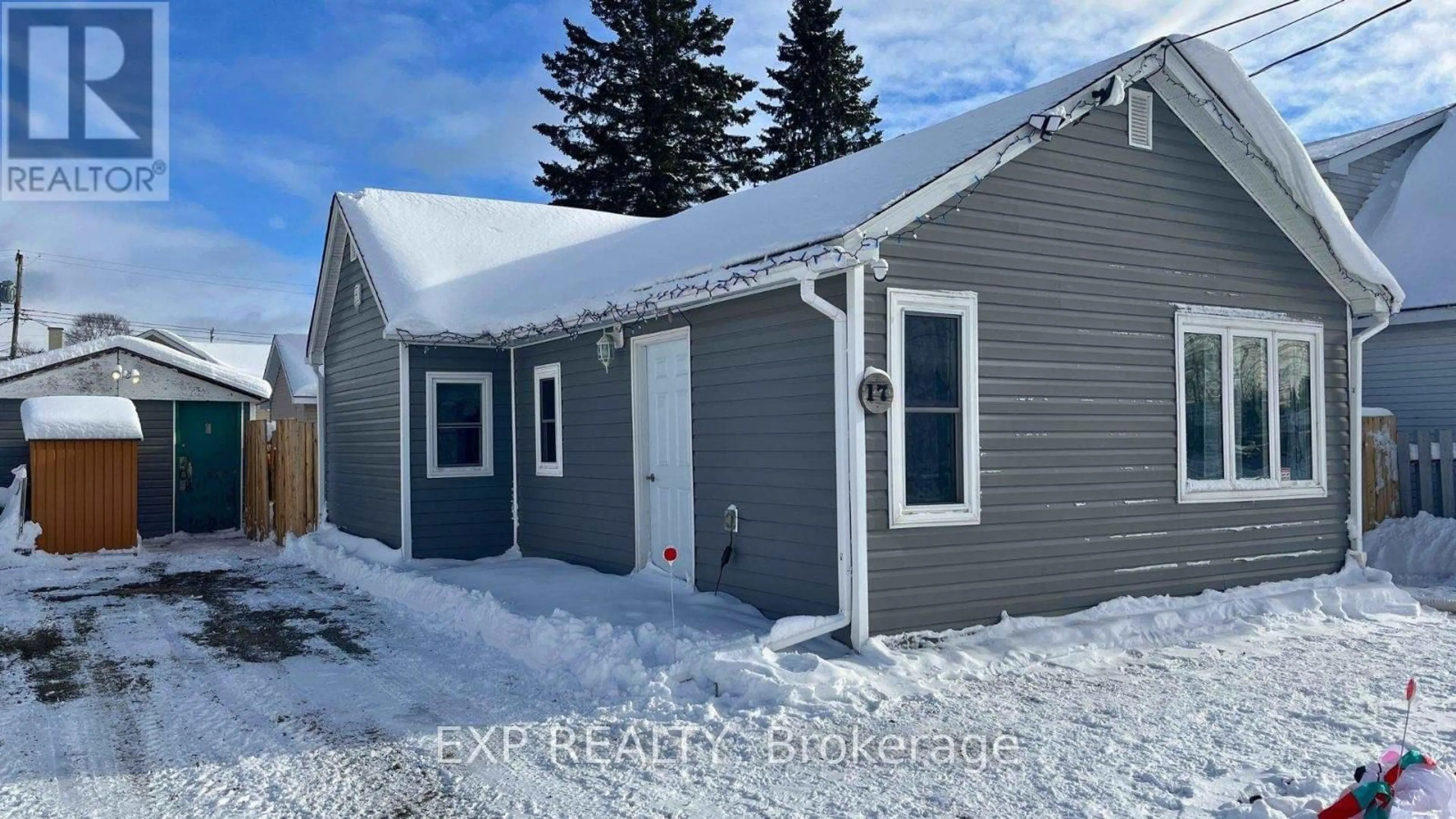 Unknown for 17 Third Ave, Wawa Ontario P0S 1K0