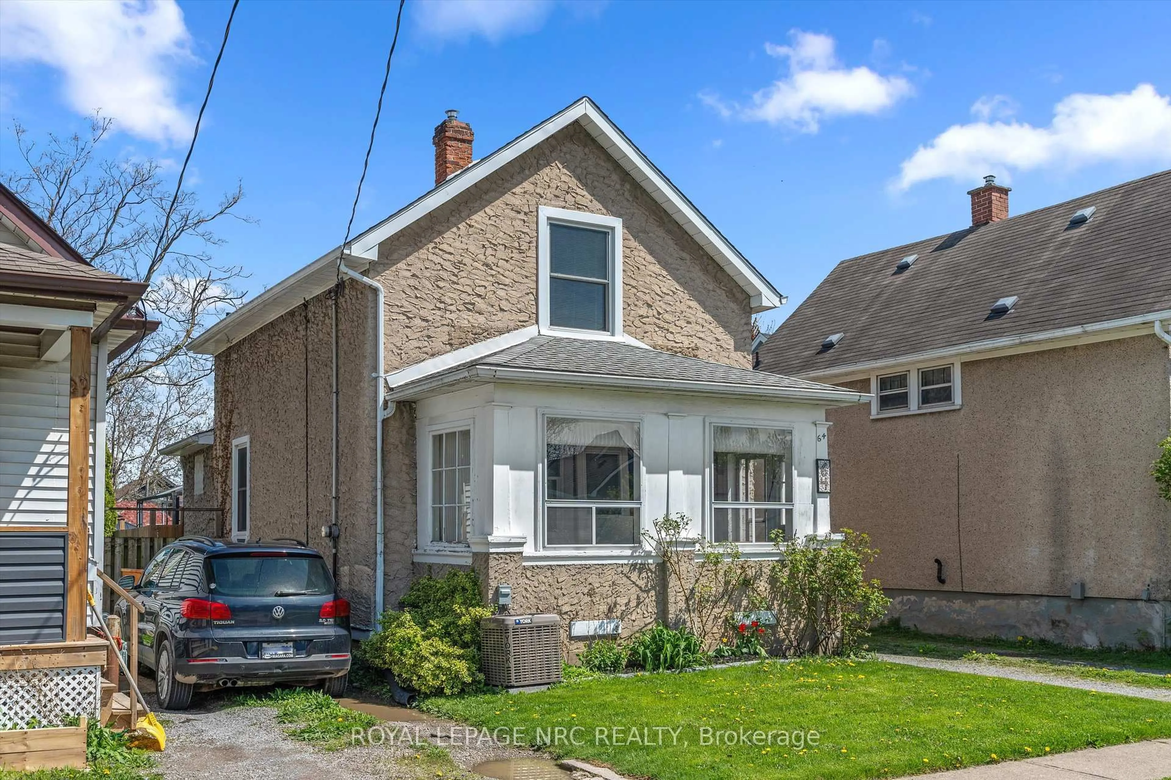 Home with brick exterior material, street for 64 Haynes Ave, St. Catharines Ontario L2R 3Z3