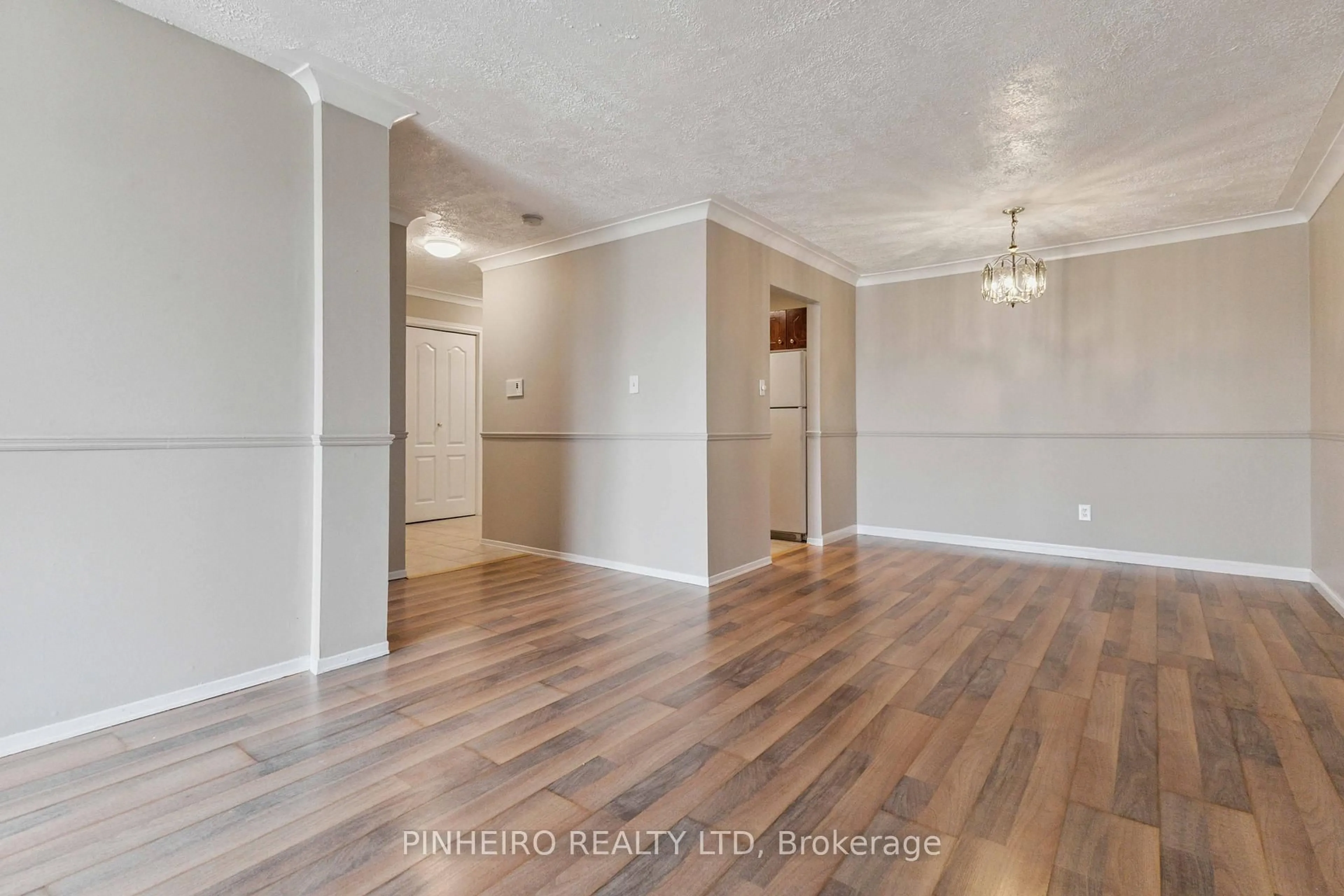 Unknown for 727 Deveron Cres #309, London South Ontario N5Z 4X4