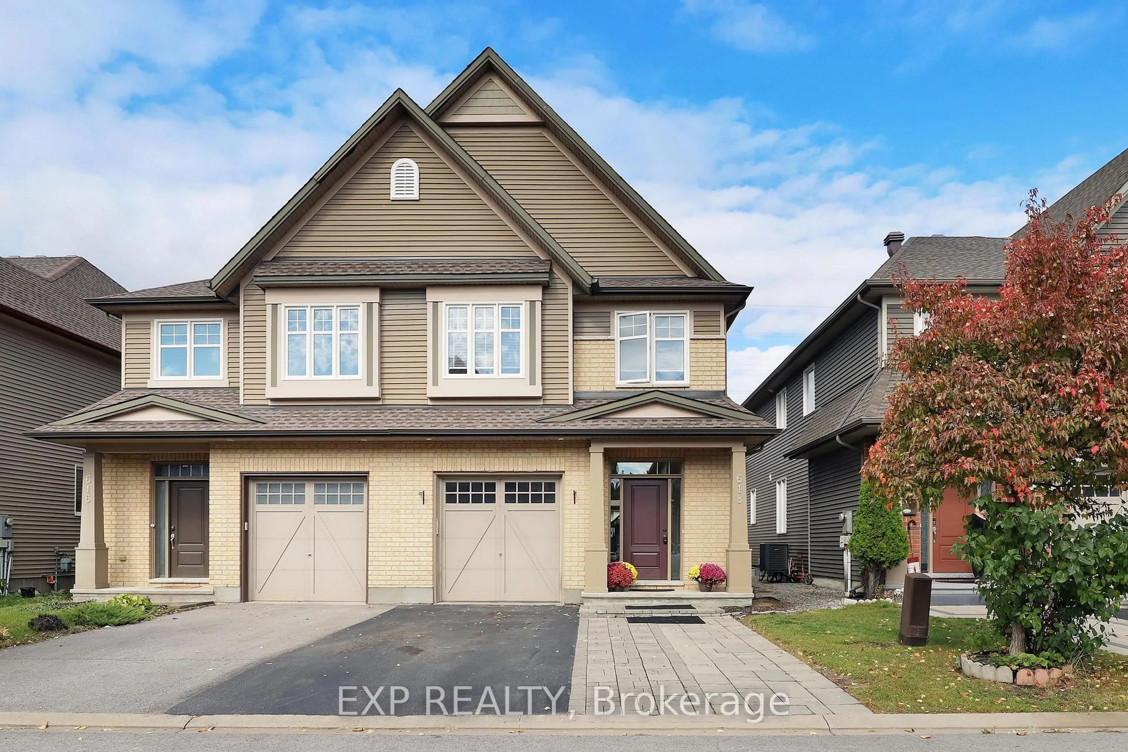 Home with brick exterior material, street for 618 Moorpark Ave, Ottawa Ontario K2M 0B6