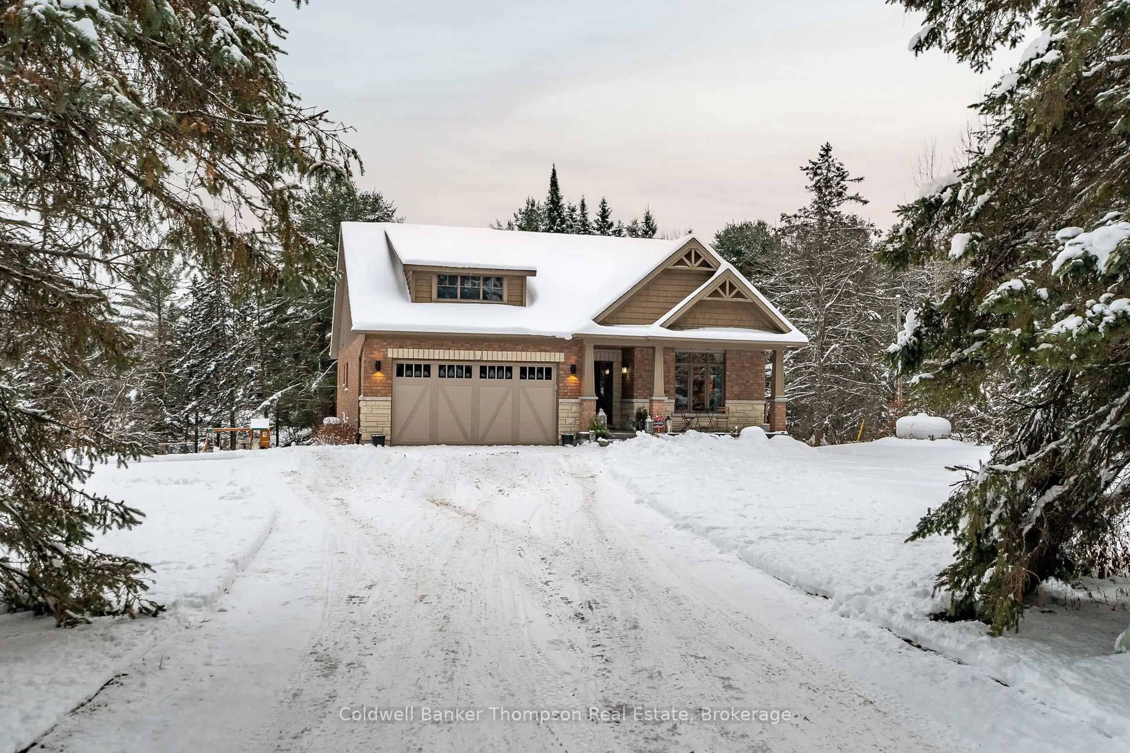 Unknown for 744 North Mary Lake Rd, Huntsville Ontario P1H 1S4