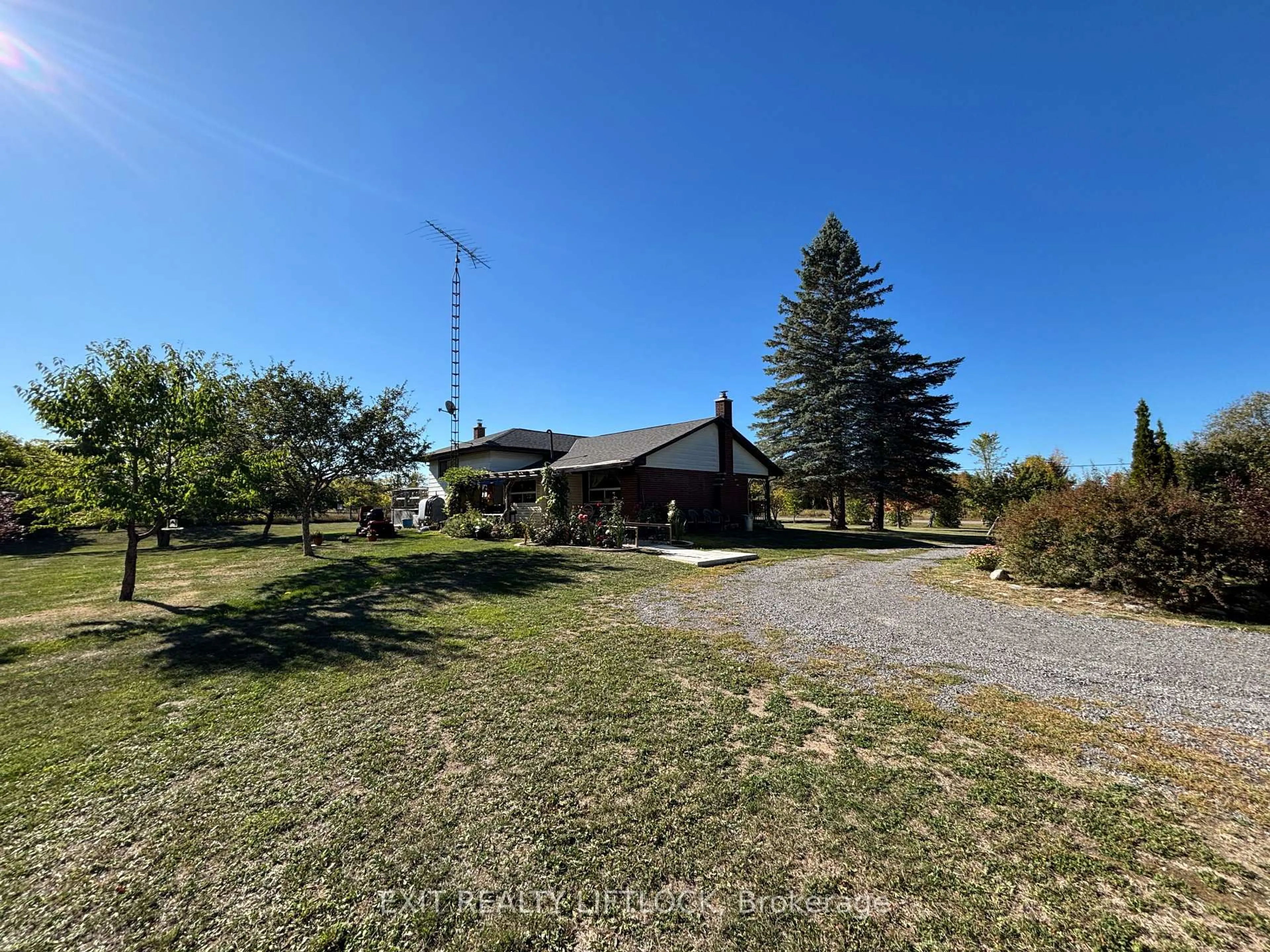 A pic from outside/outdoor area/front of a property/back of a property/a pic from drone, unknown for 2725 Dummer Asphodel Rd, Asphodel-Norwood Ontario K0L 2V0