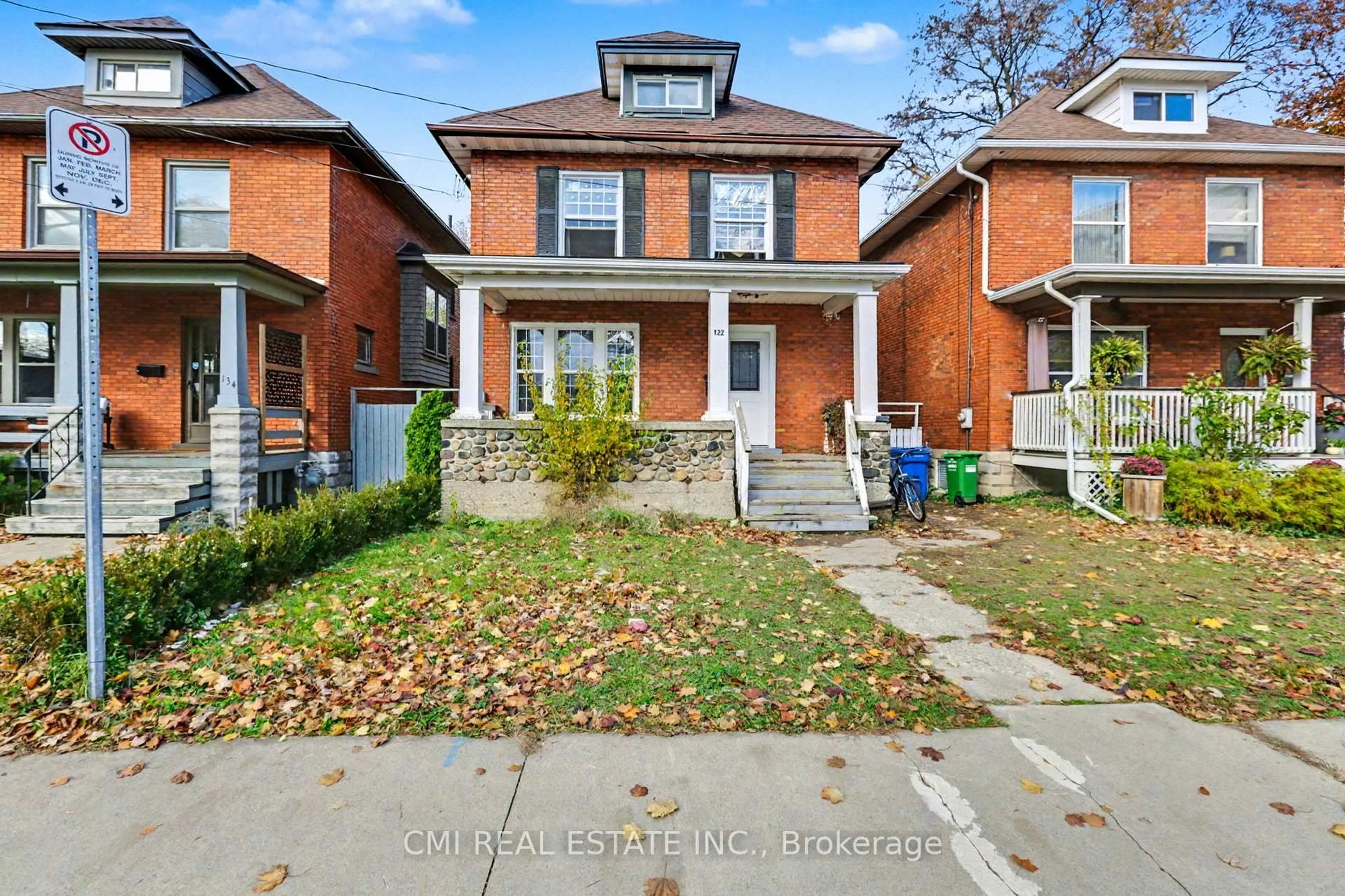 Home with brick exterior material, street for 122 Montrose St, Windsor Ontario N8X 1A3
