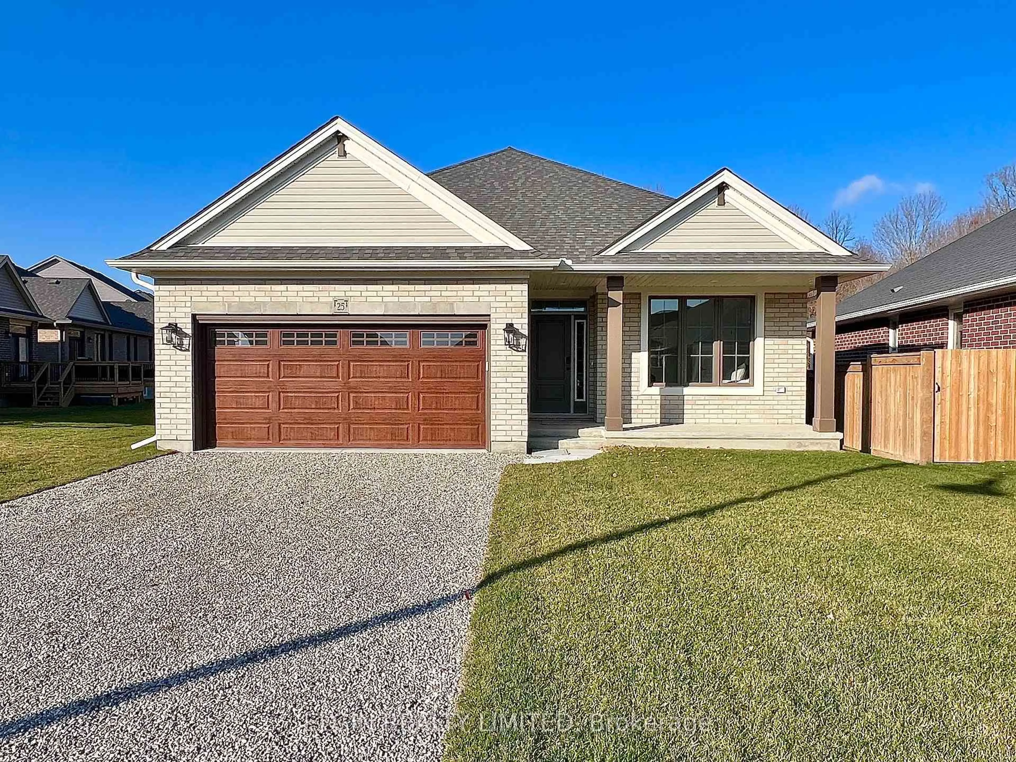 Home with brick exterior material, street for 25 Dunning Way, St. Thomas Ontario N5R 0P7