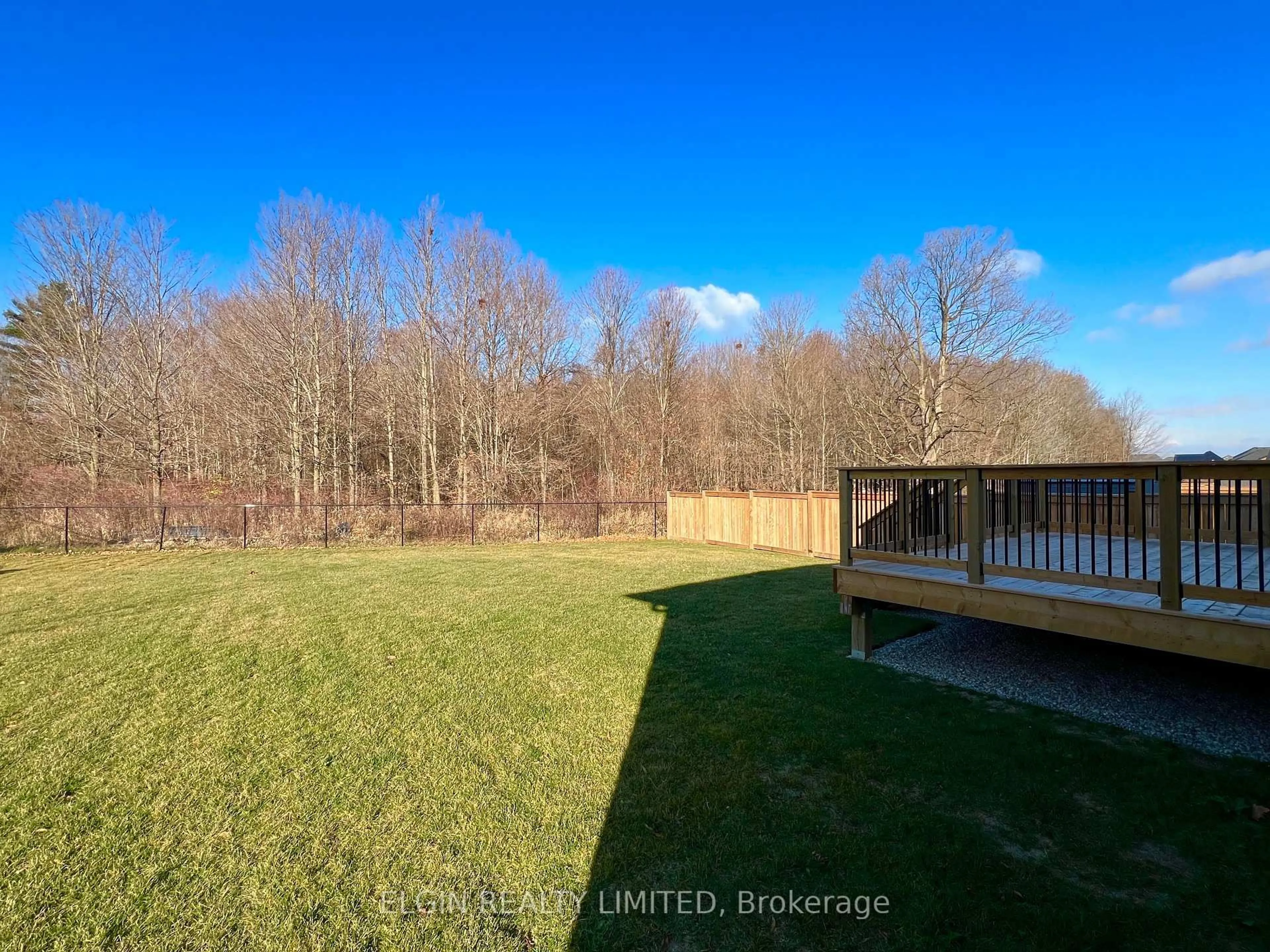 A pic from outside/outdoor area/front of a property/back of a property/a pic from drone, forest/trees view for 25 Dunning Way, St. Thomas Ontario N5R 0P7
