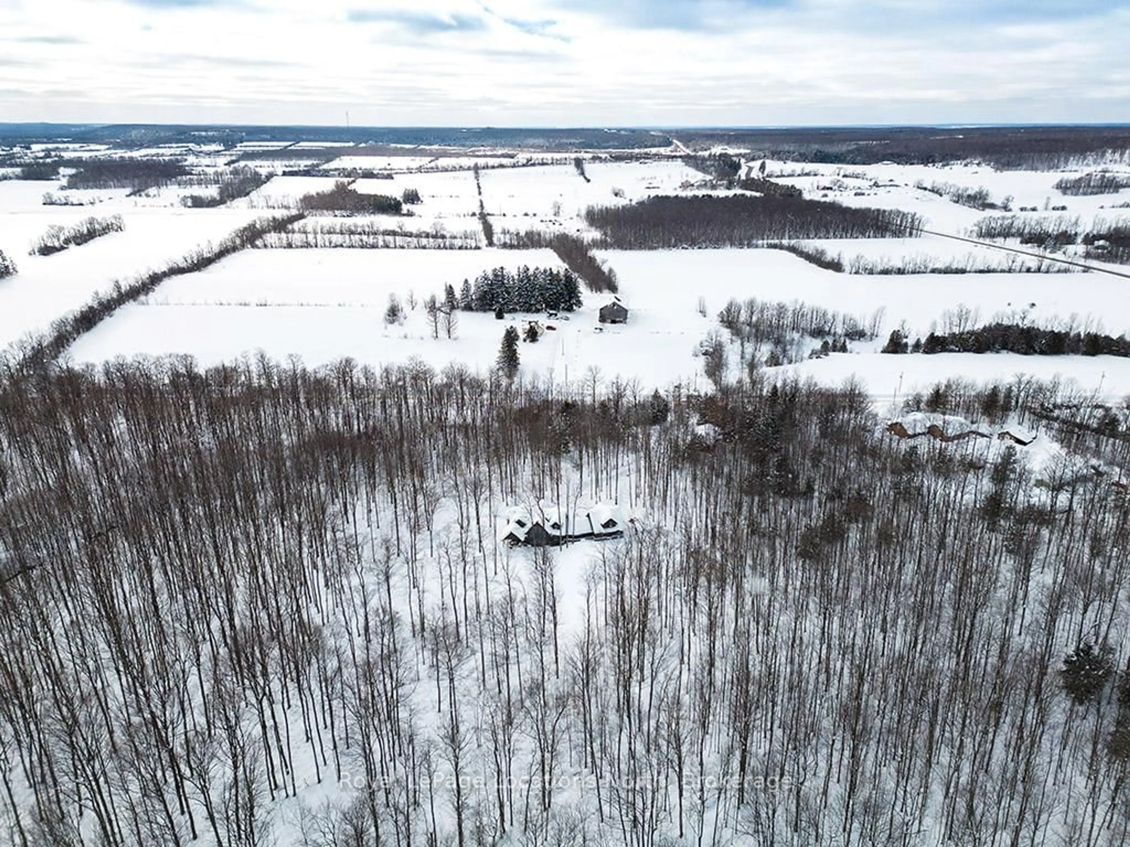 A pic from outside/outdoor area/front of a property/back of a property/a pic from drone, water/lake/river/ocean view for 058151 12TH Line, Meaford Ontario N4L 1W5