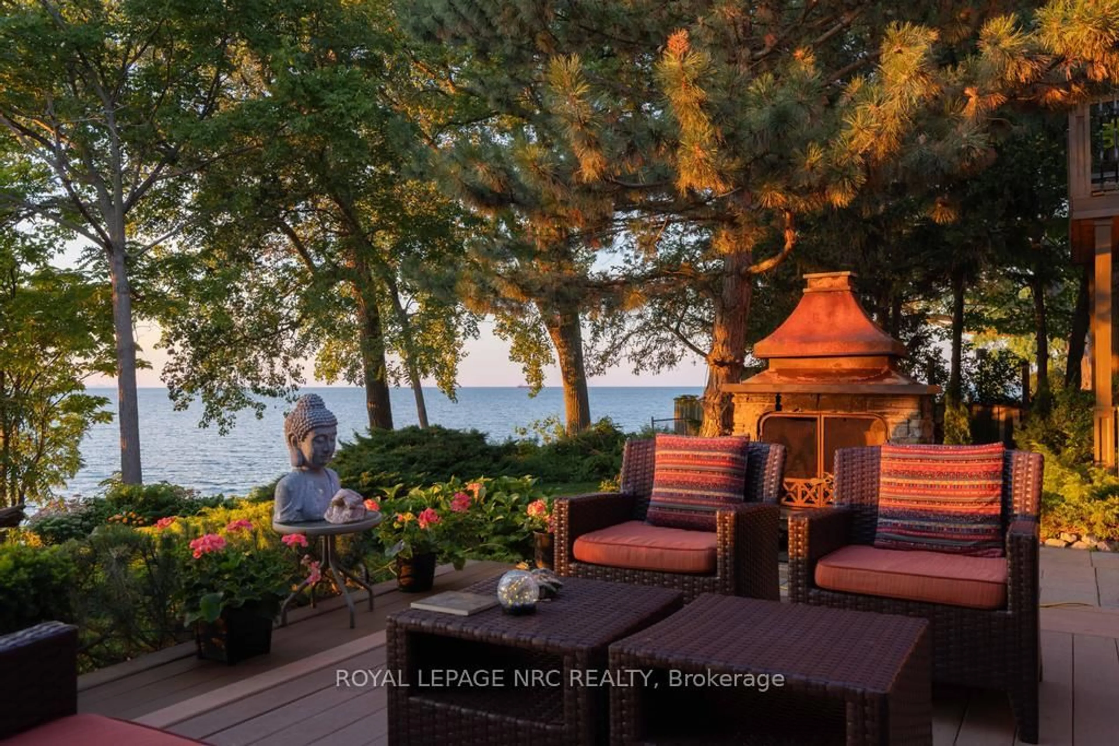 Patio, water/lake/river/ocean view for 11 Abbey Ave, St. Catharines Ontario L2N 5J5