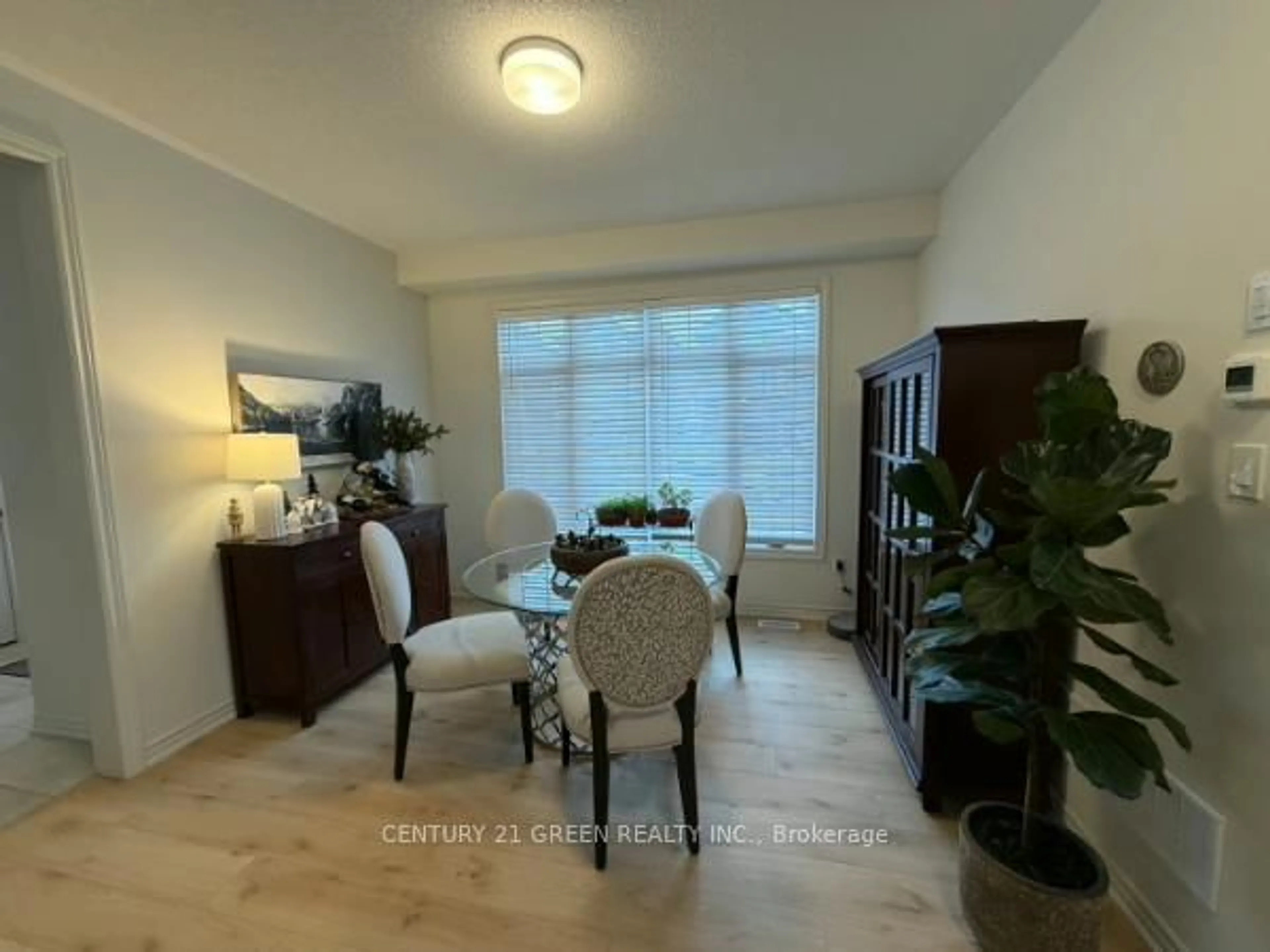 A pic of a room for 415 Trevor St, Cobourg Ontario K9A 4J6