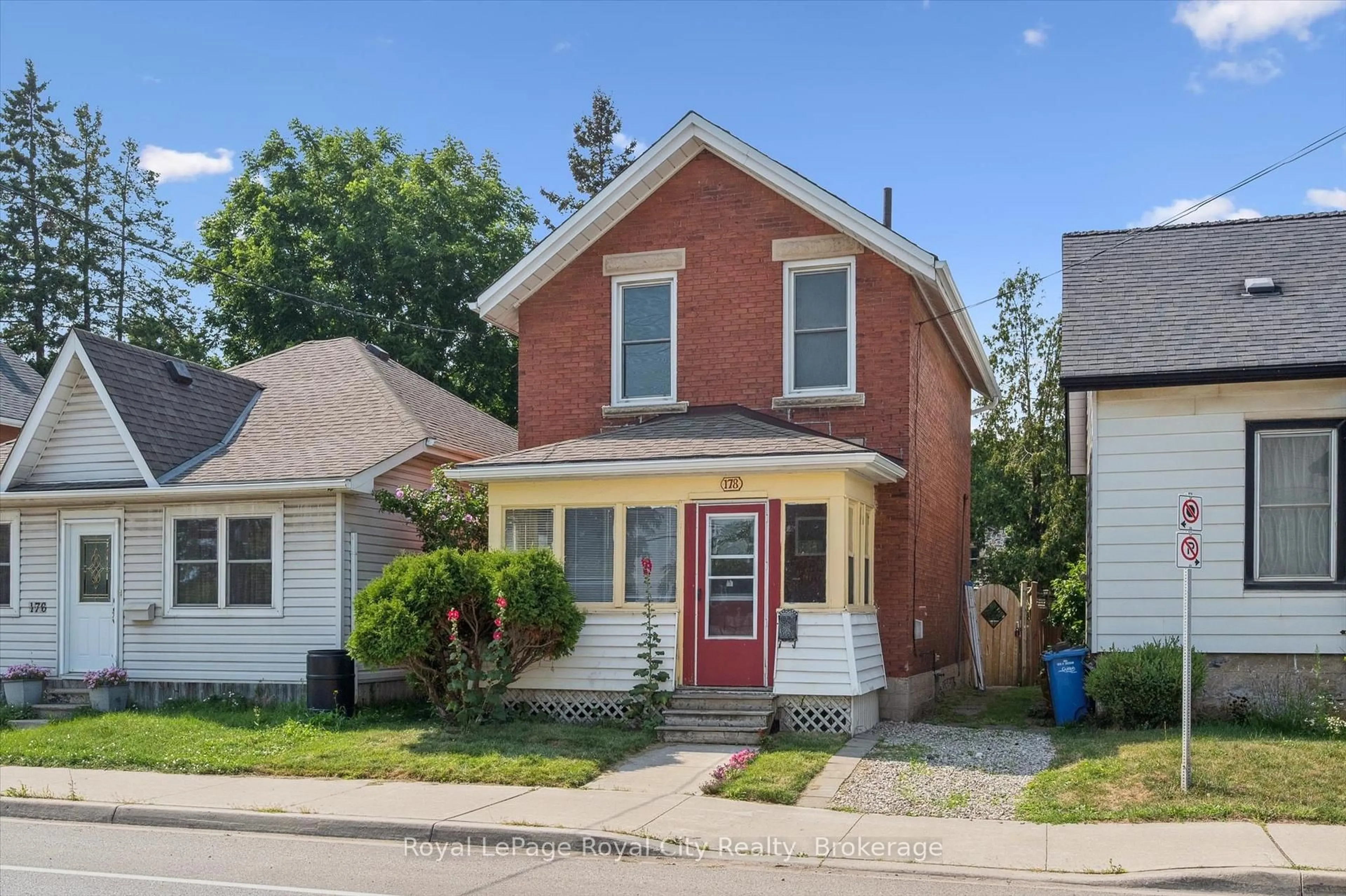 Home with brick exterior material, street for 178 York Rd, Guelph Ontario N1E 3G2