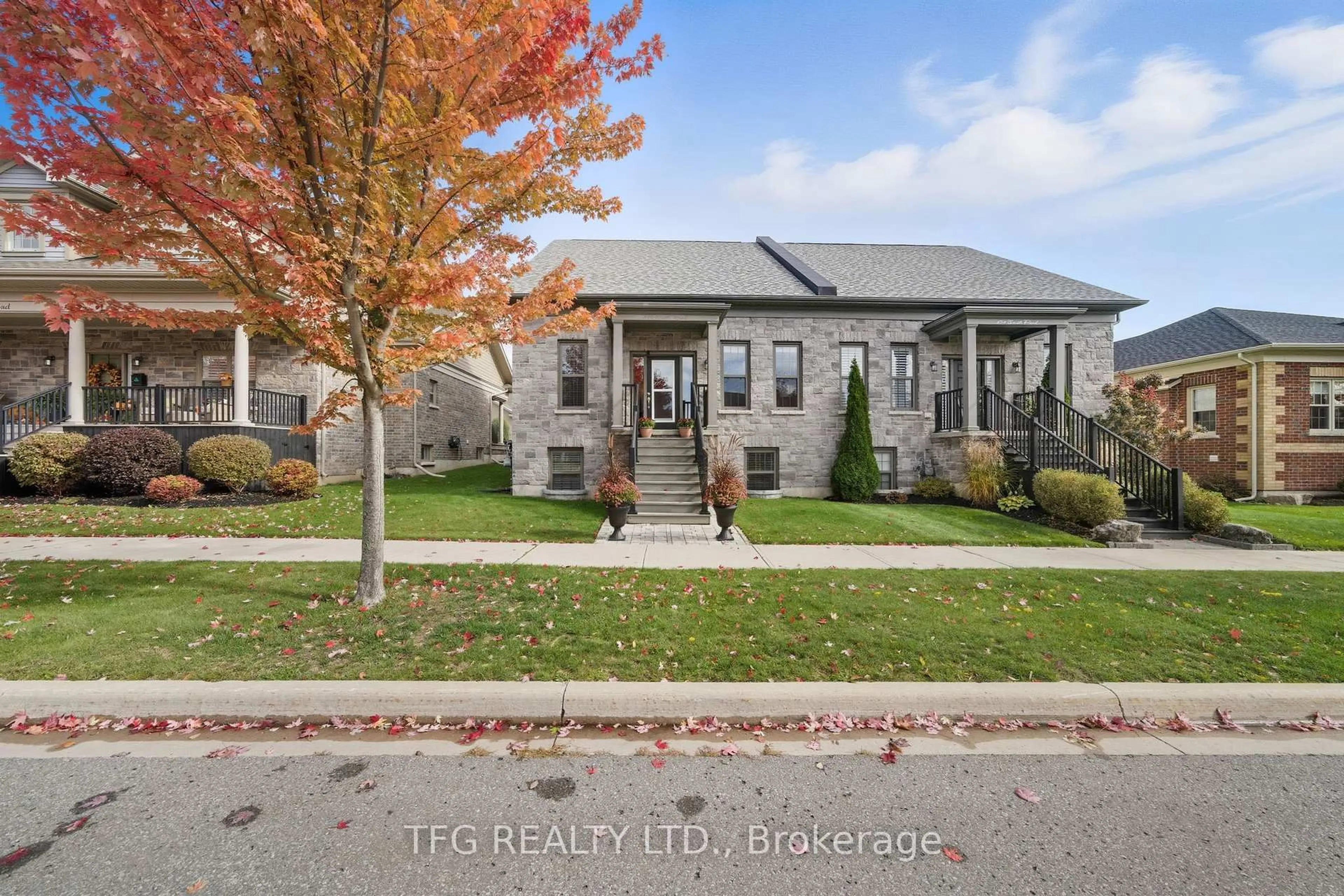 Home with brick exterior material, street for 816 Smith Rd, Cobourg Ontario K9A 0B7