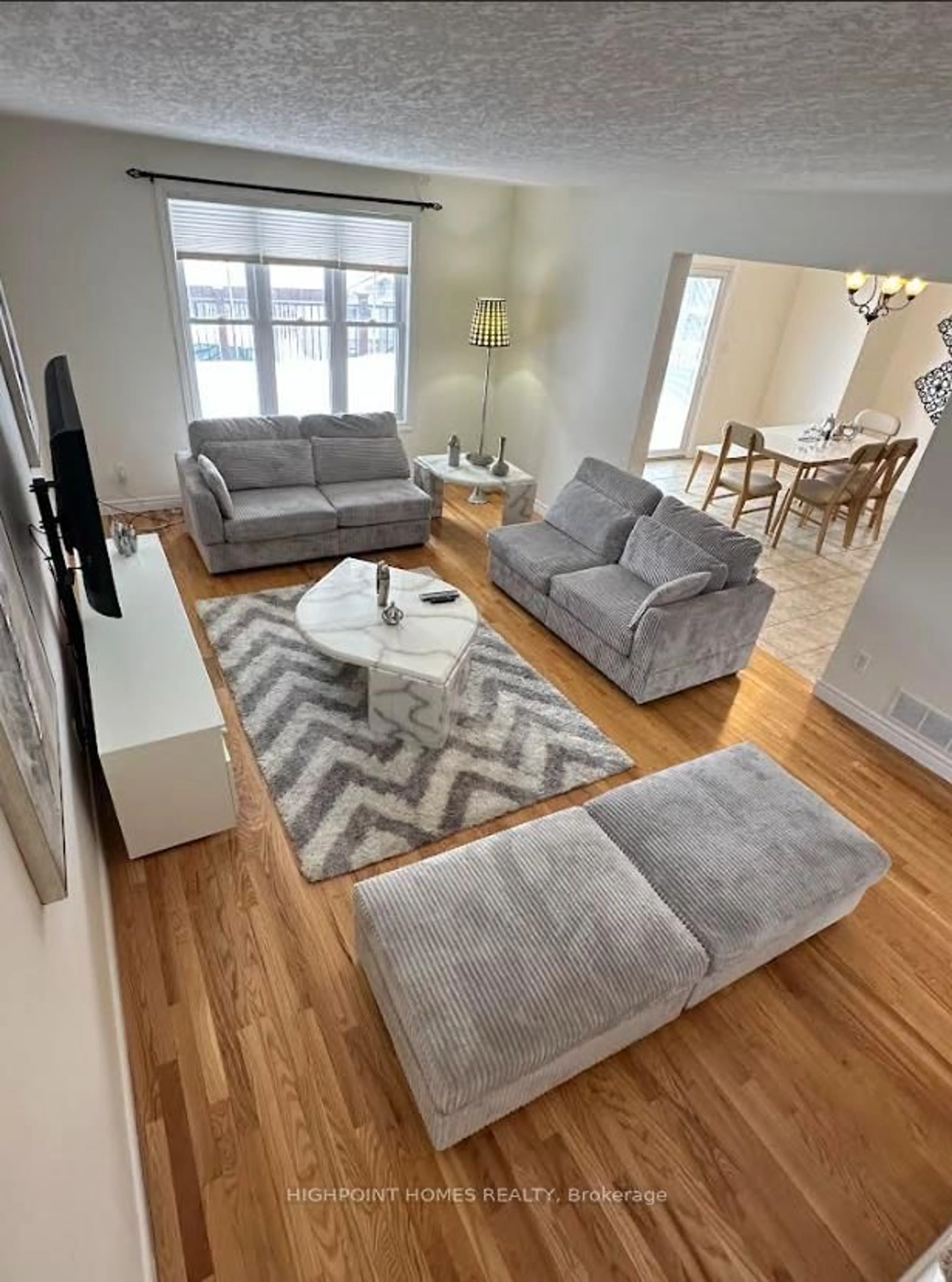 Living room with furniture, unknown for 565 St. Moritz Ave, Waterloo Ontario N2T 2Z3