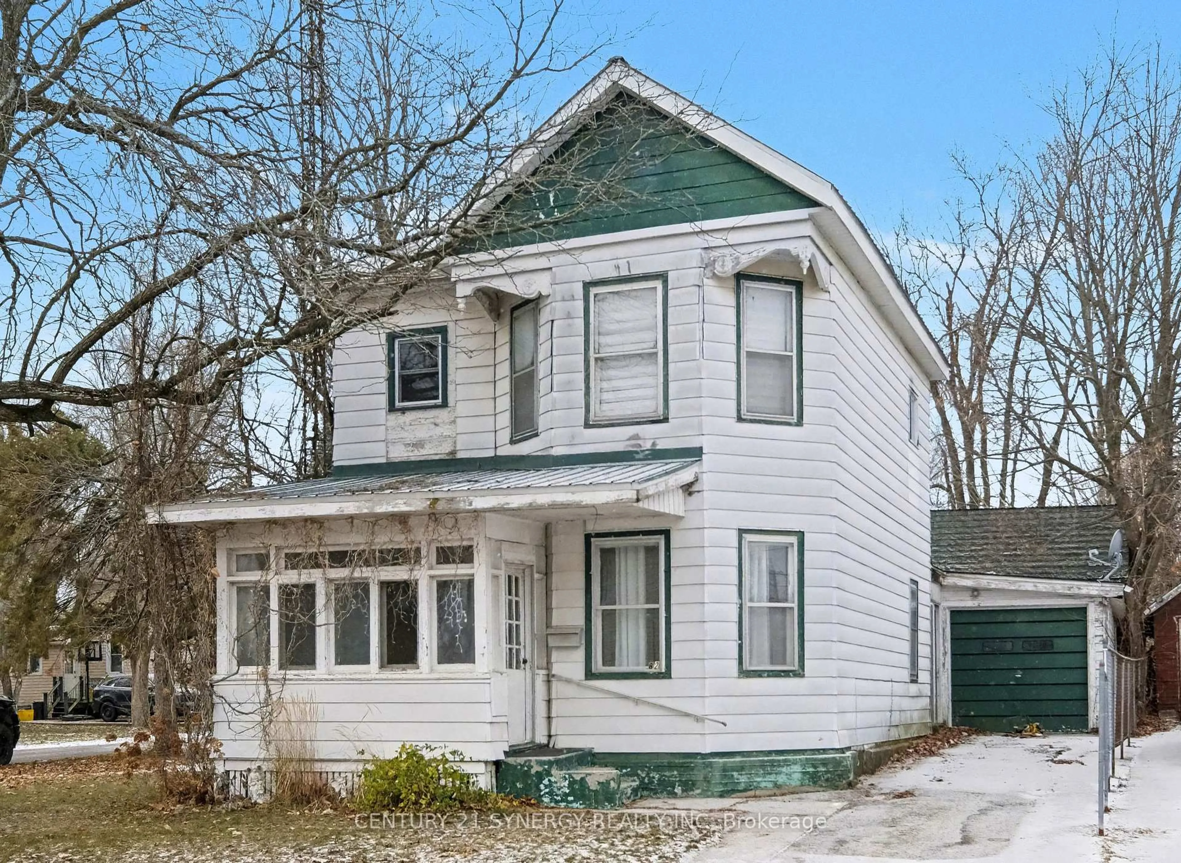 Home with vinyl exterior material, street for 82 Abel St, Smiths Falls Ontario K7A 4M5