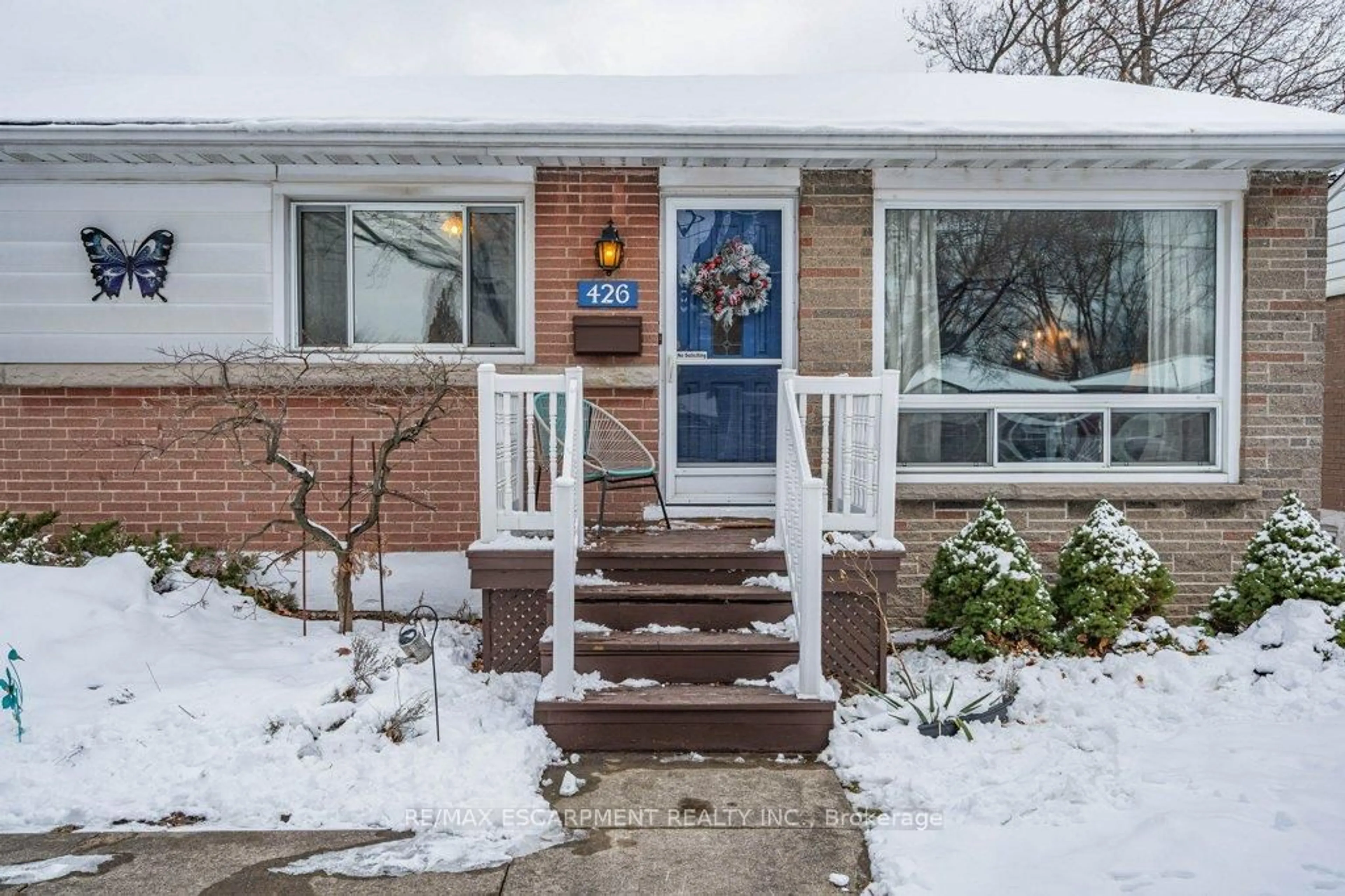 Unknown for 426 East 37th St, Hamilton Ontario L8V 4B8