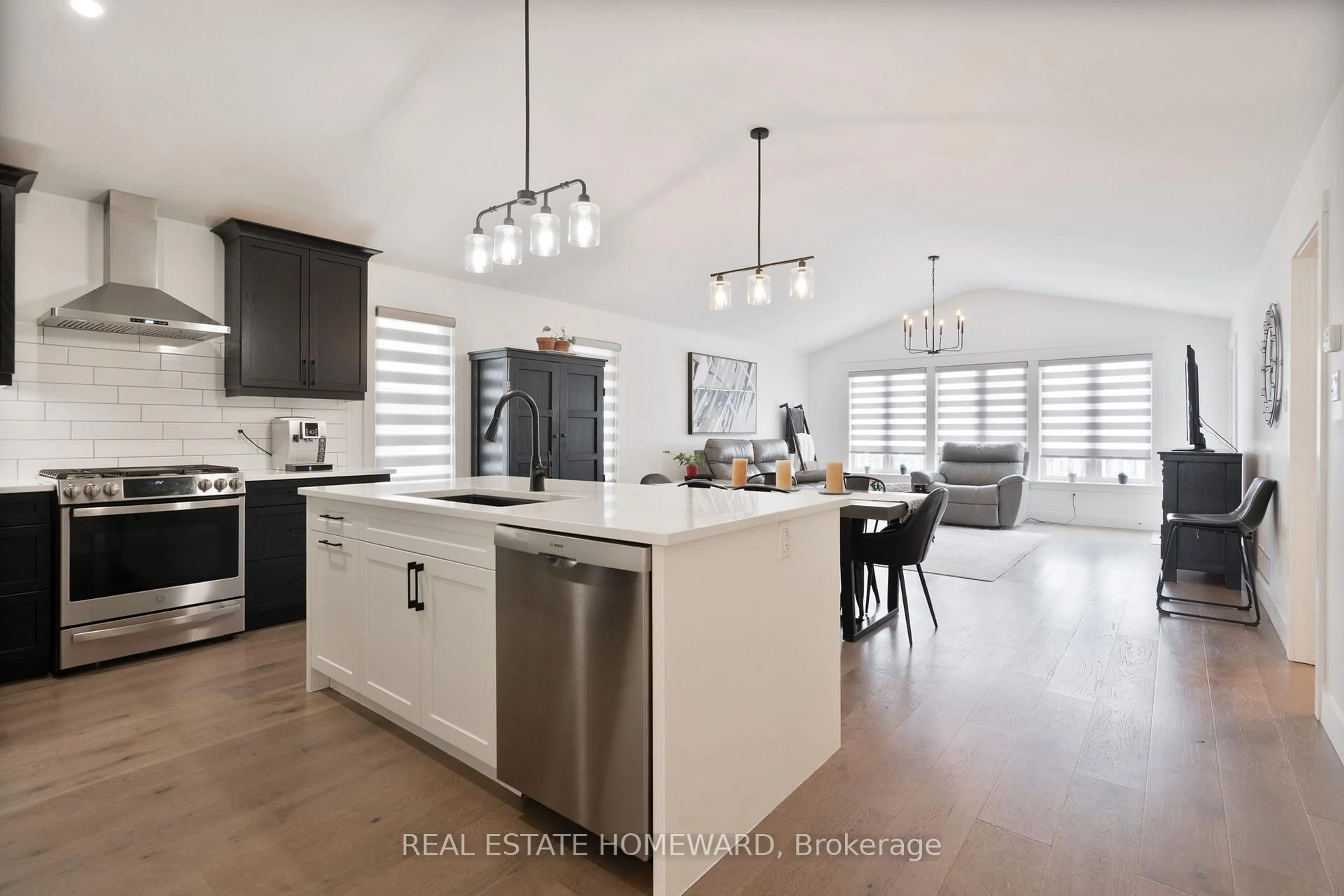 Open concept kitchen, ceramic/tile floor for 2150 Thornicroft Cres, London South Ontario N6P 1T7