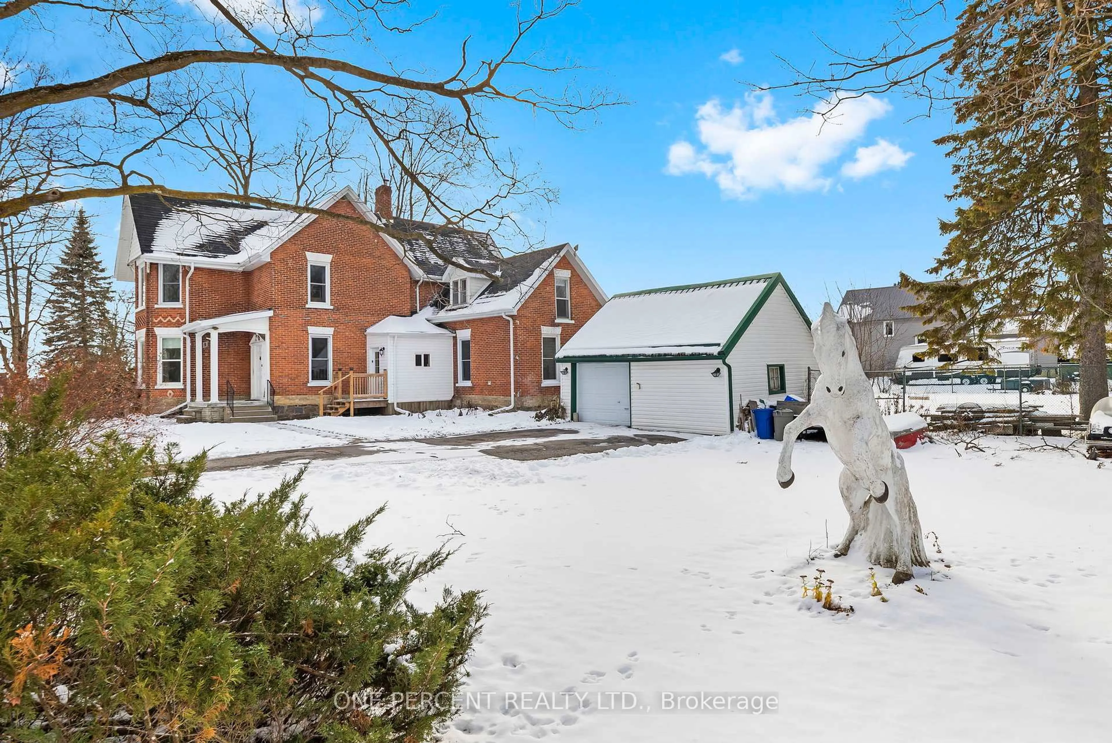 A pic from outside/outdoor area/front of a property/back of a property/a pic from drone, street for 100 Nappadale St, Kawartha Lakes Ontario K0M 2T0