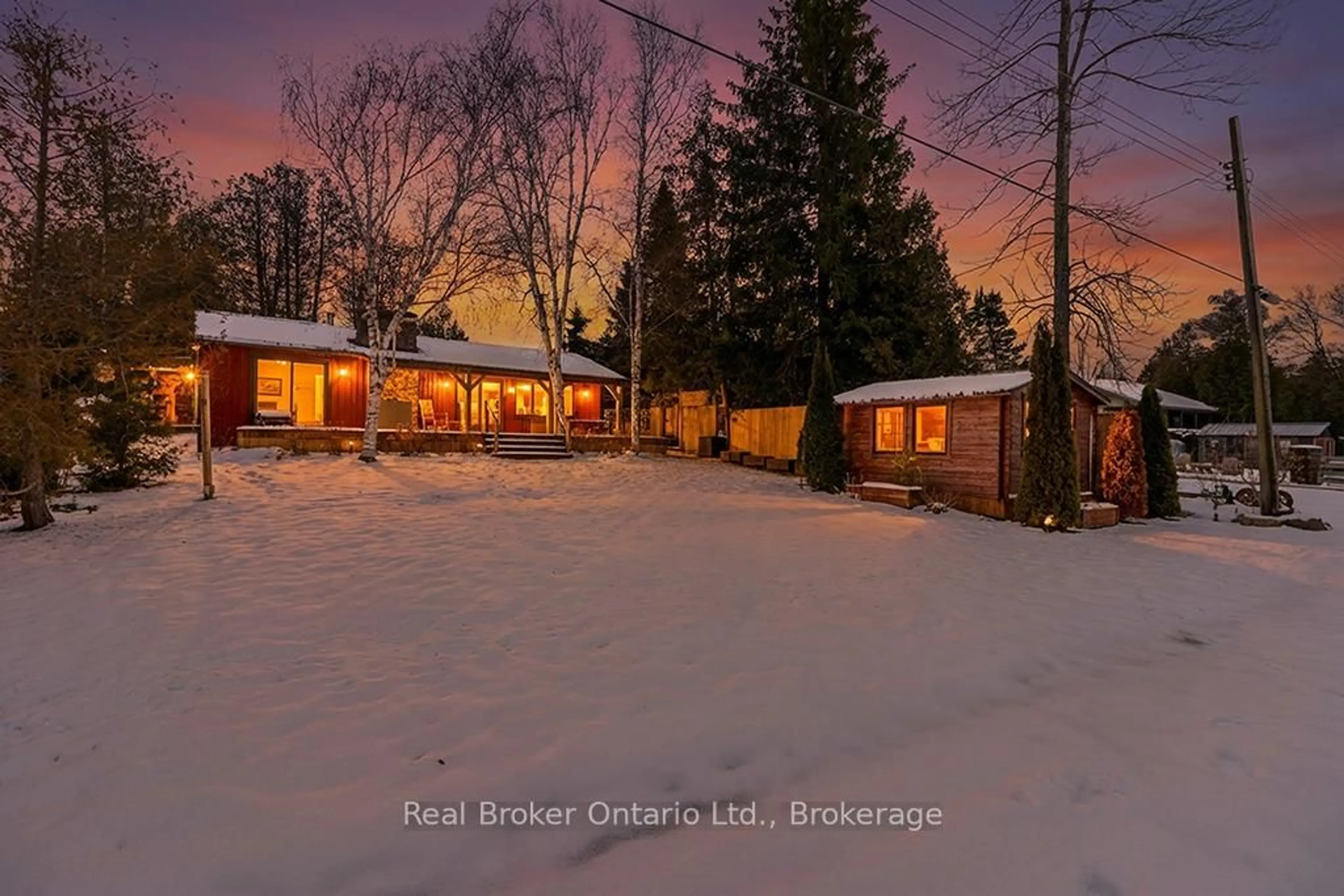 A pic from outside/outdoor area/front of a property/back of a property/a pic from drone, street for 111 Wilson Dr, Georgian Bluffs Ontario N0H 2T0