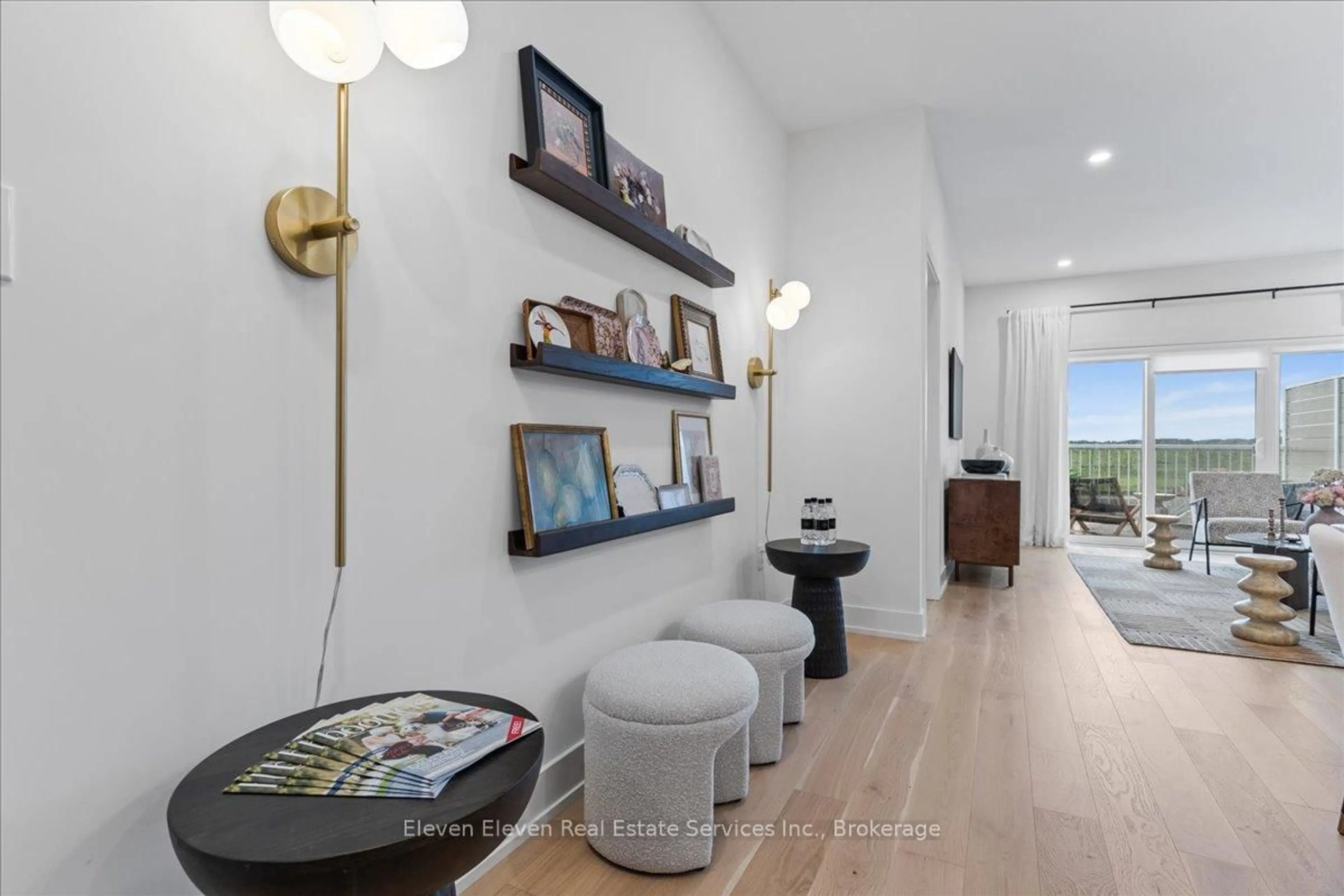 Indoor entryway for 68 Cygnet Dr, Stratford Ontario N5A 0L6