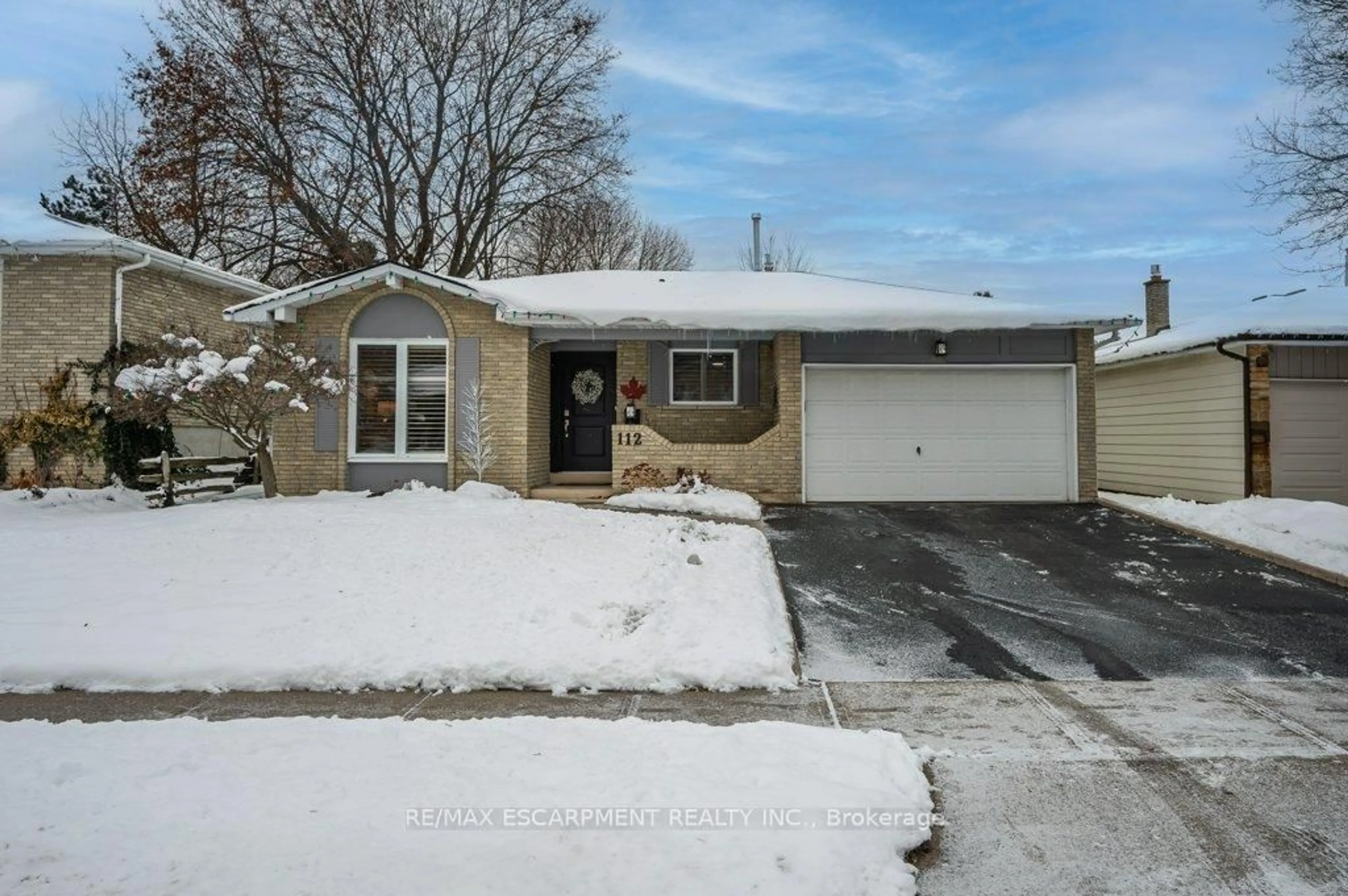 Unknown for 112 Thomas St, Cambridge Ontario N3C 3C7