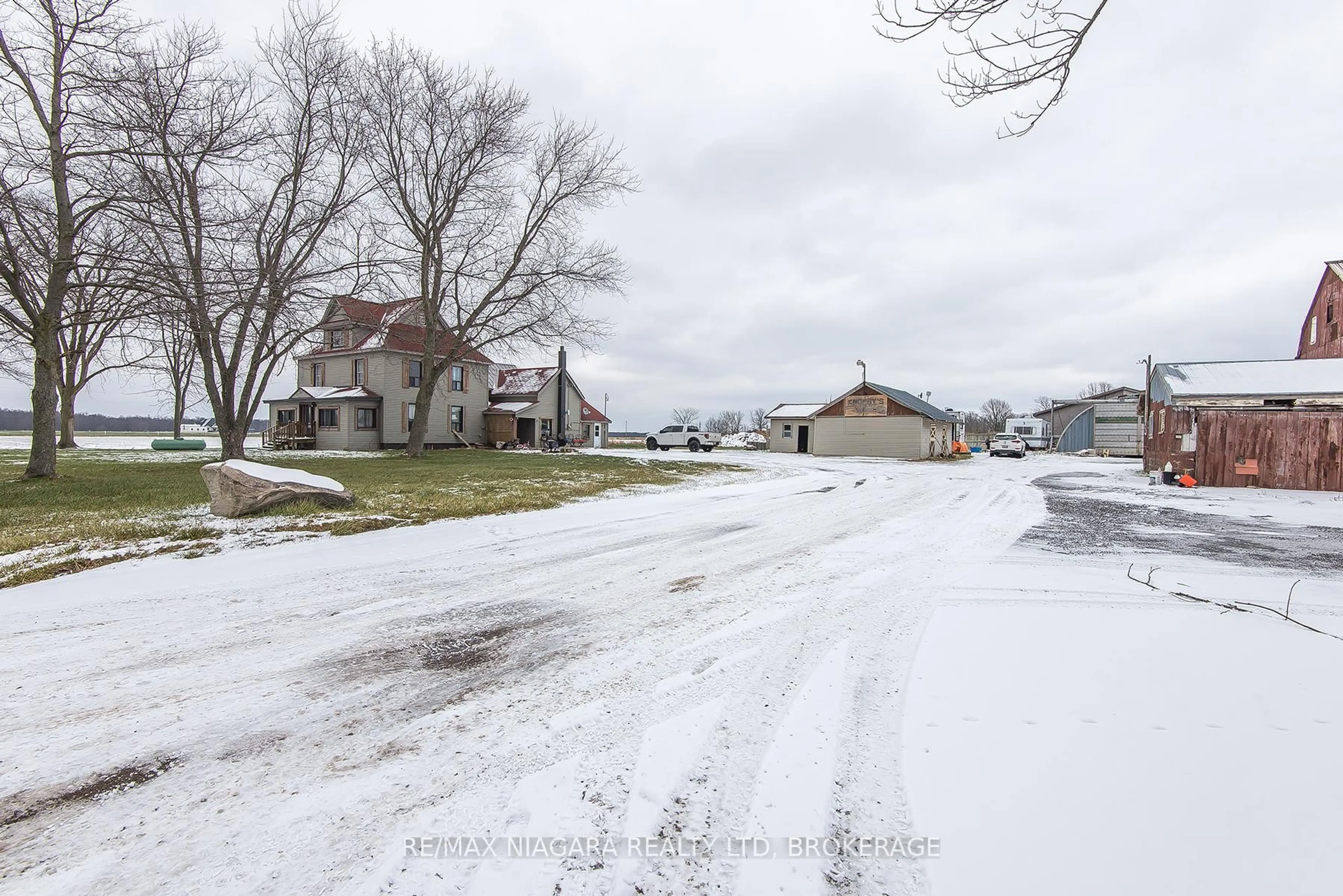 Blurry image for 1937 Brookfield Rd, Port Colborne Ontario L3K 5V3