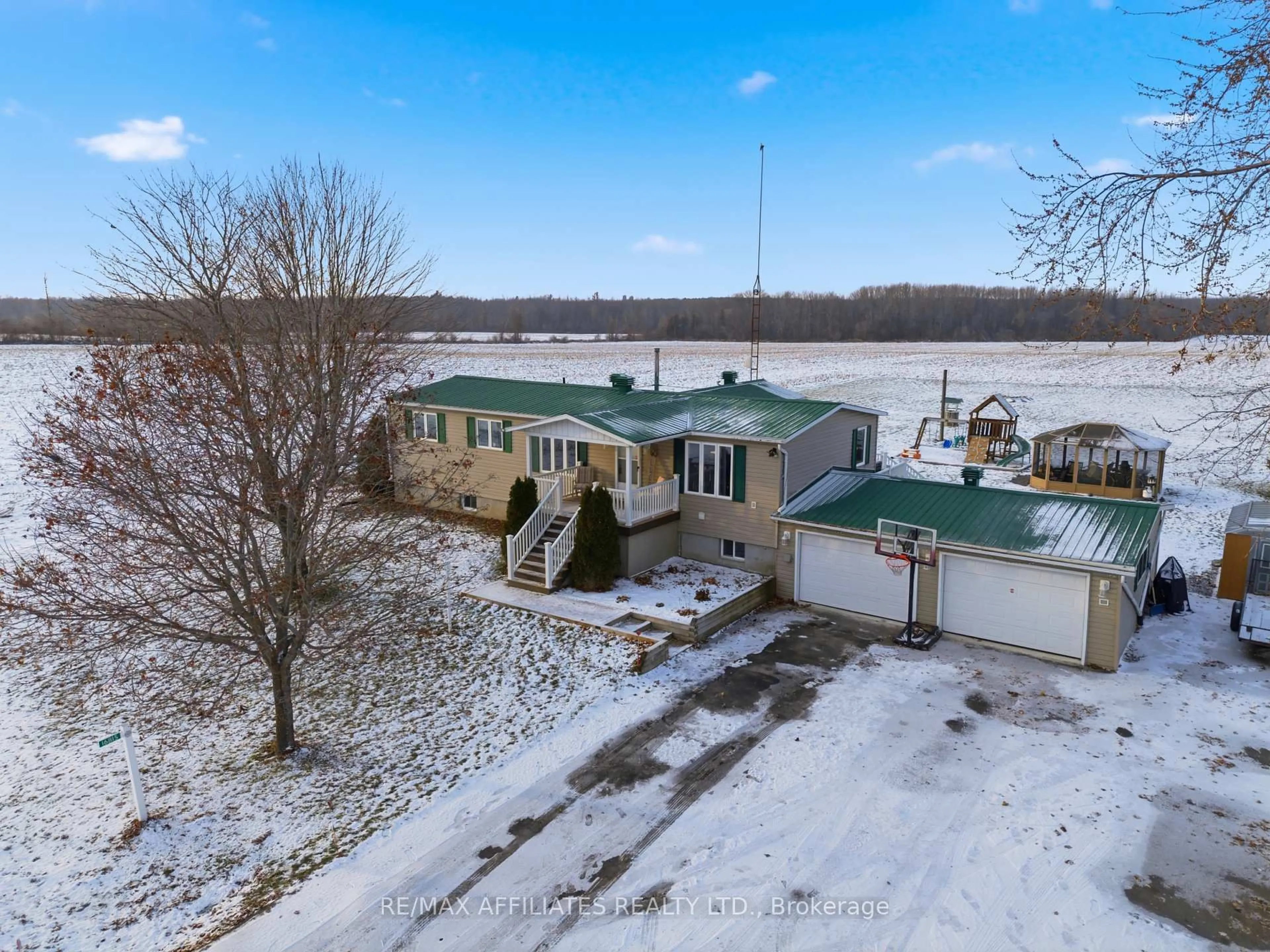 A pic from outside/outdoor area/front of a property/back of a property/a pic from drone, water/lake/river/ocean view for 16815 Red Town Rd, North Stormont Ontario K0C 1C0