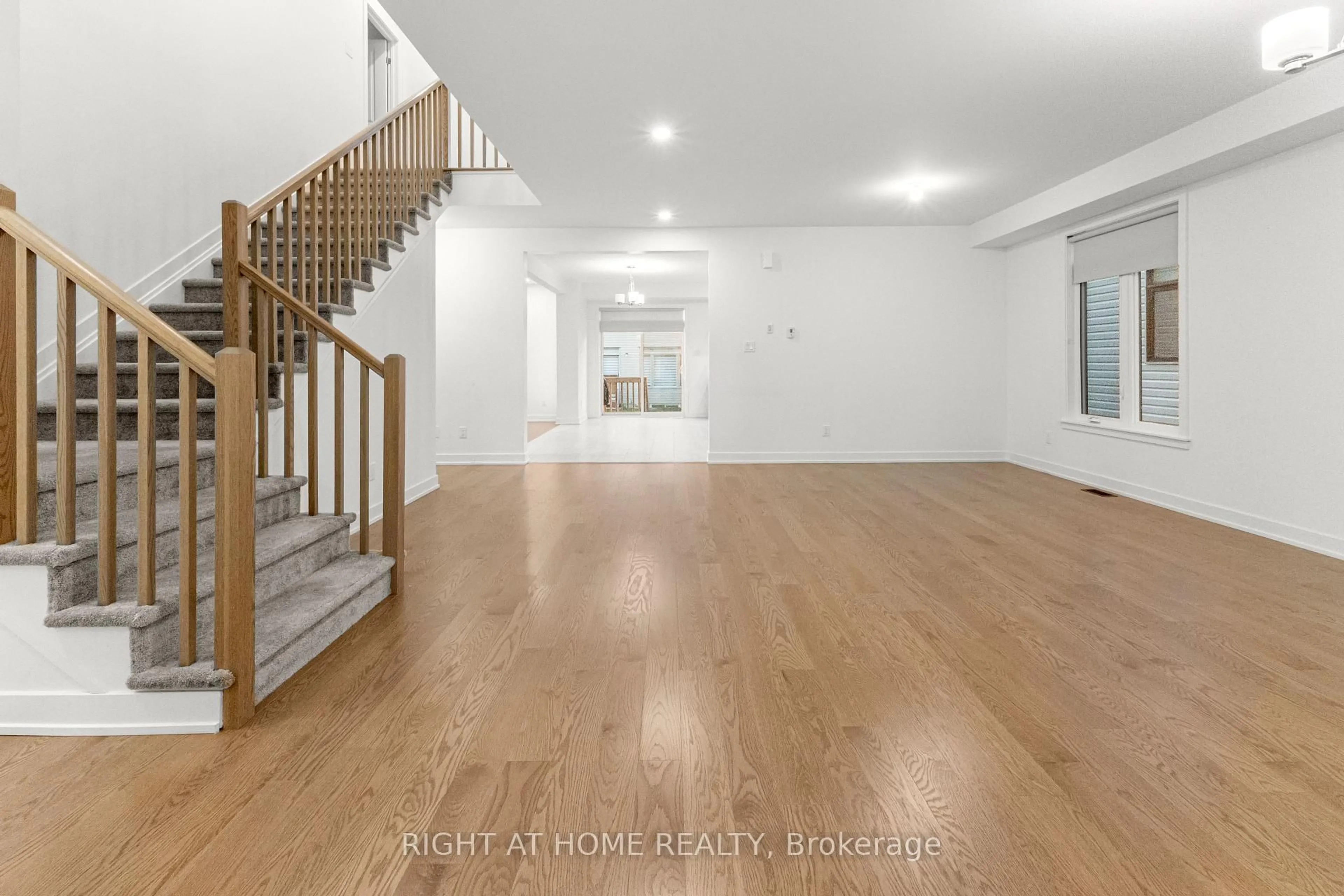 Unknown for 2020 ACOUSTIC Way, Ottawa Ontario K4M 0L7