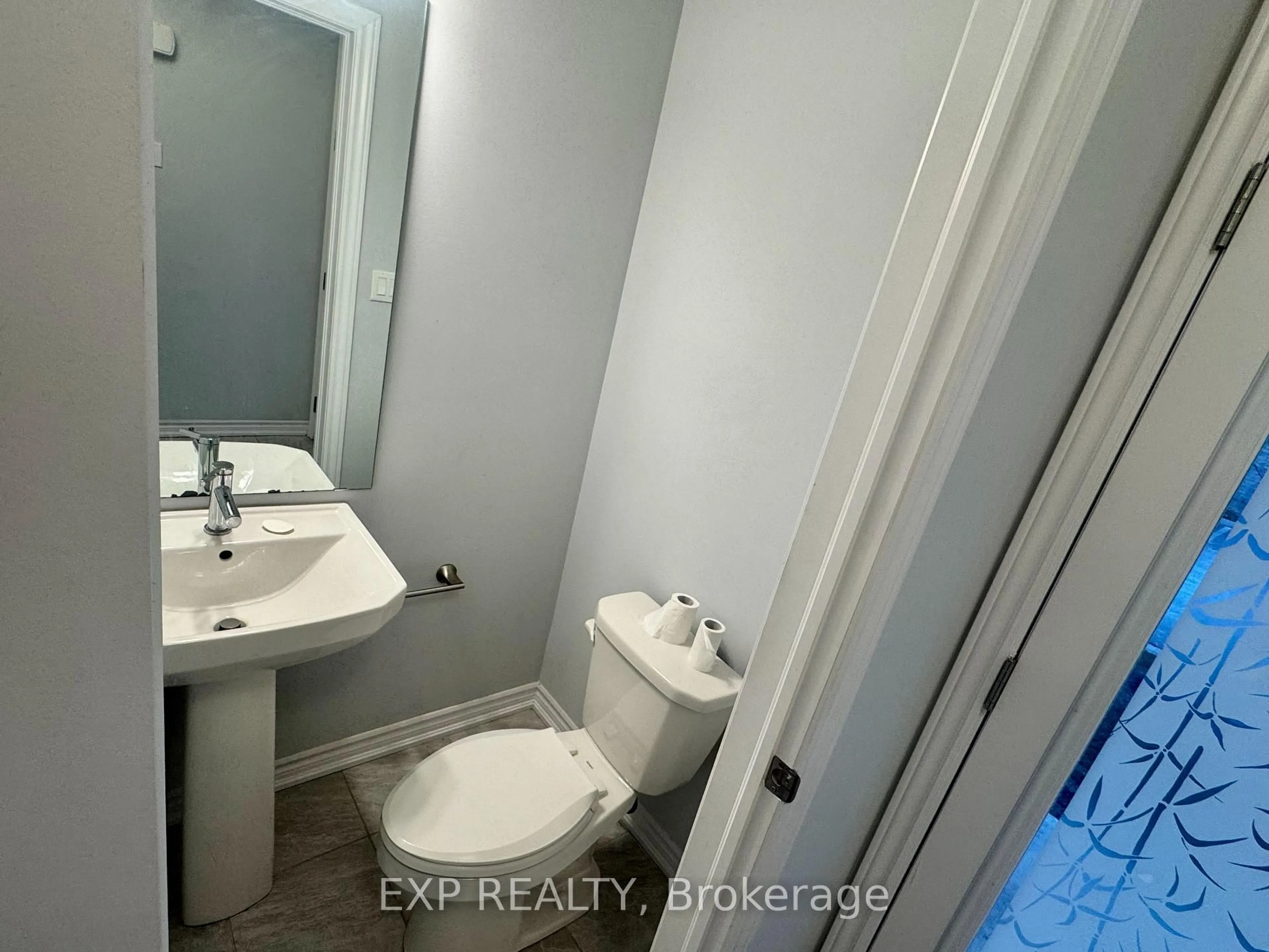 A pic of a room for 87 Renfrew Tr #18, Welland Ontario L3C 0K2