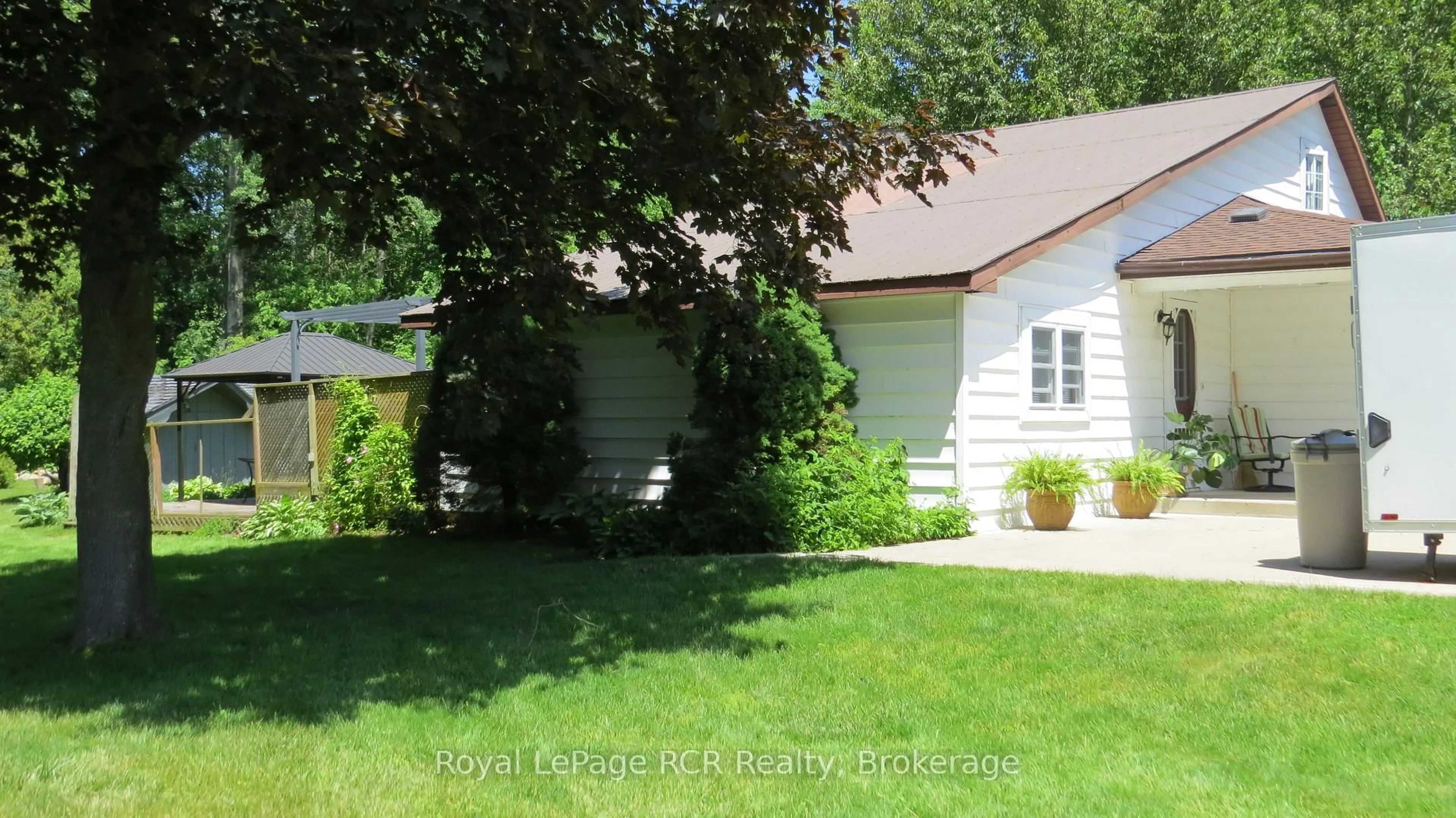 Unknown for 164 EDWARD St, Saugeen Shores Ontario N0H 2L0